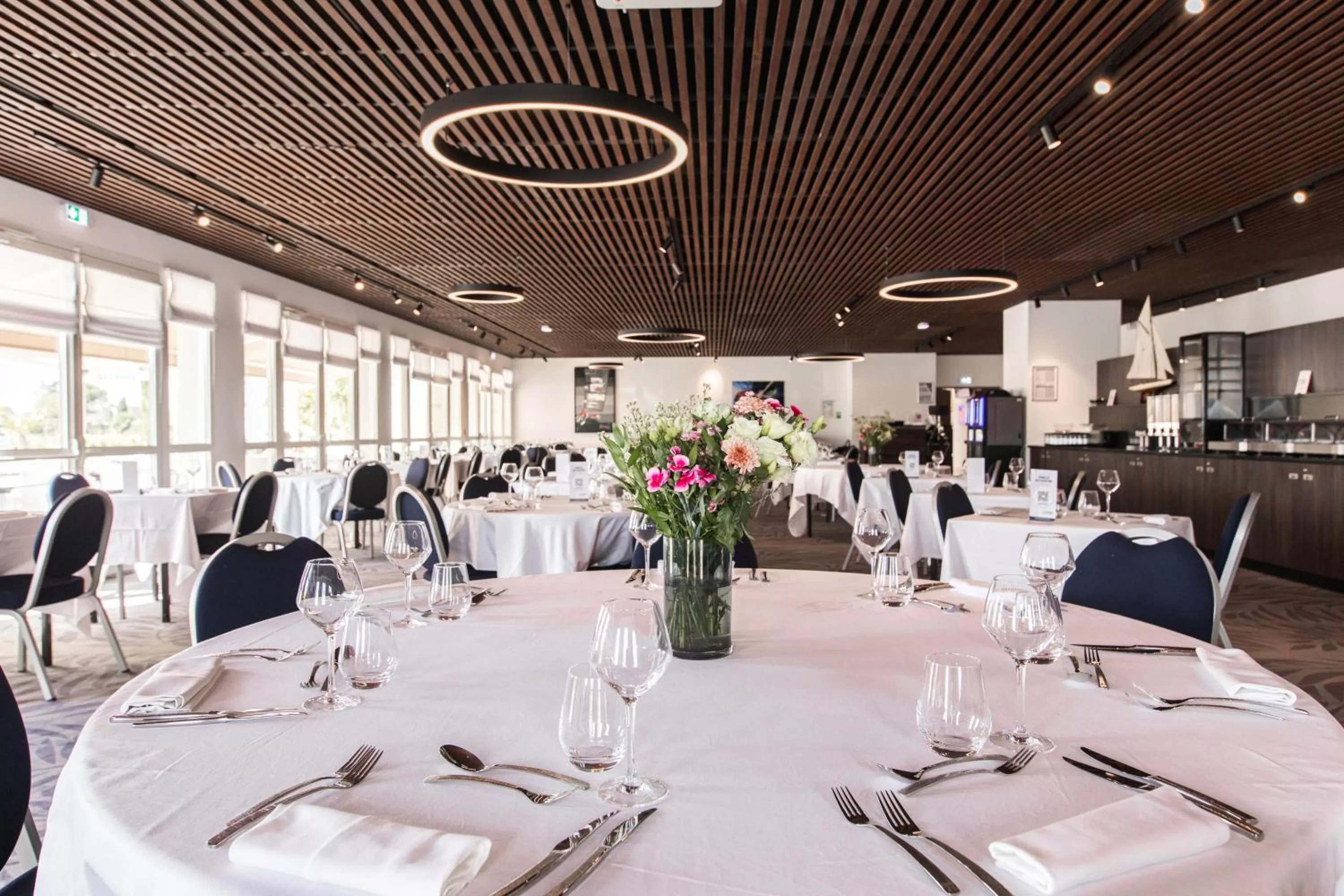 Restaurant/places to eat in Westotel Tours Val de Loire