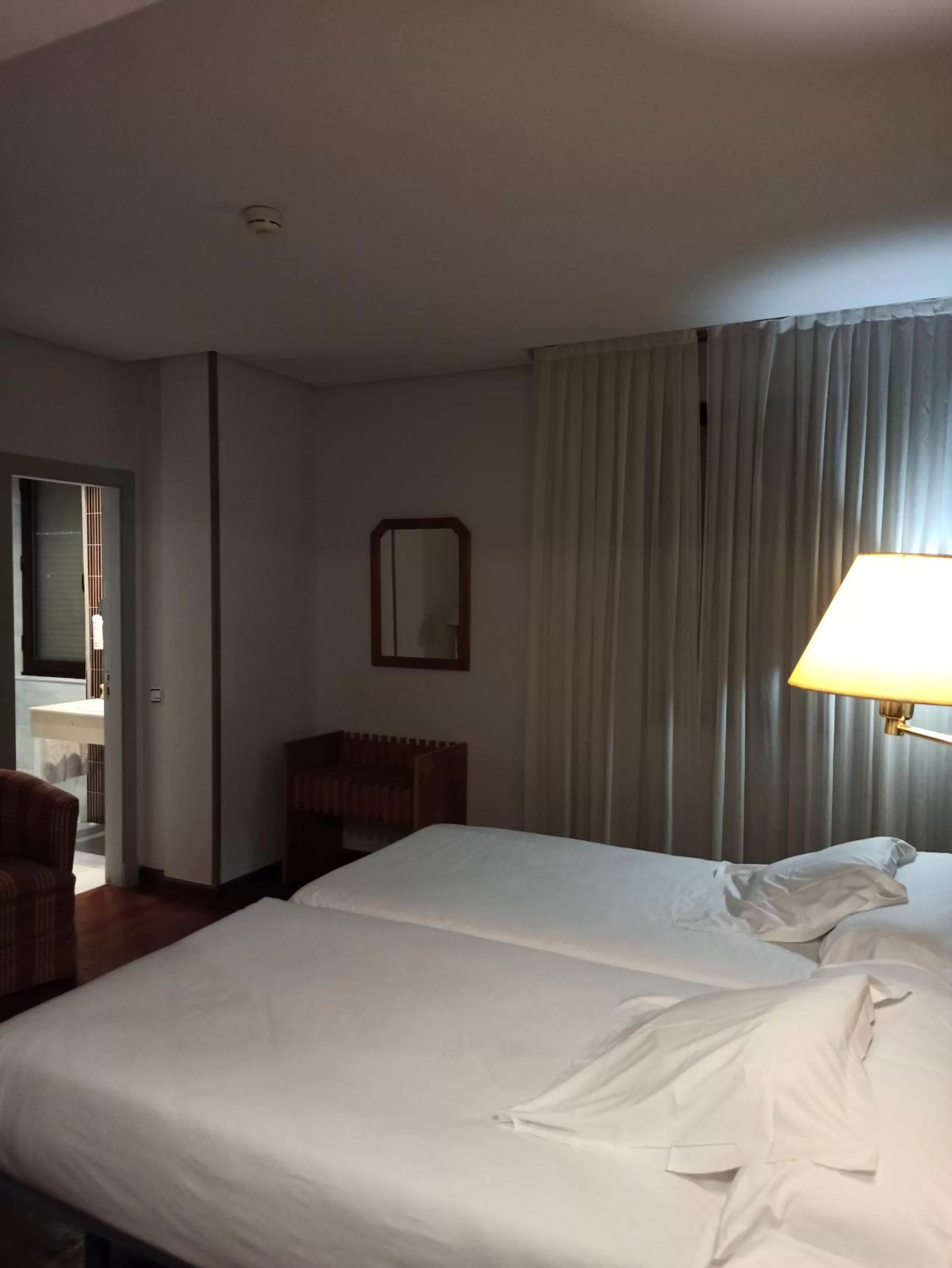 Photo of the whole room, Bed in ARVA Spa París