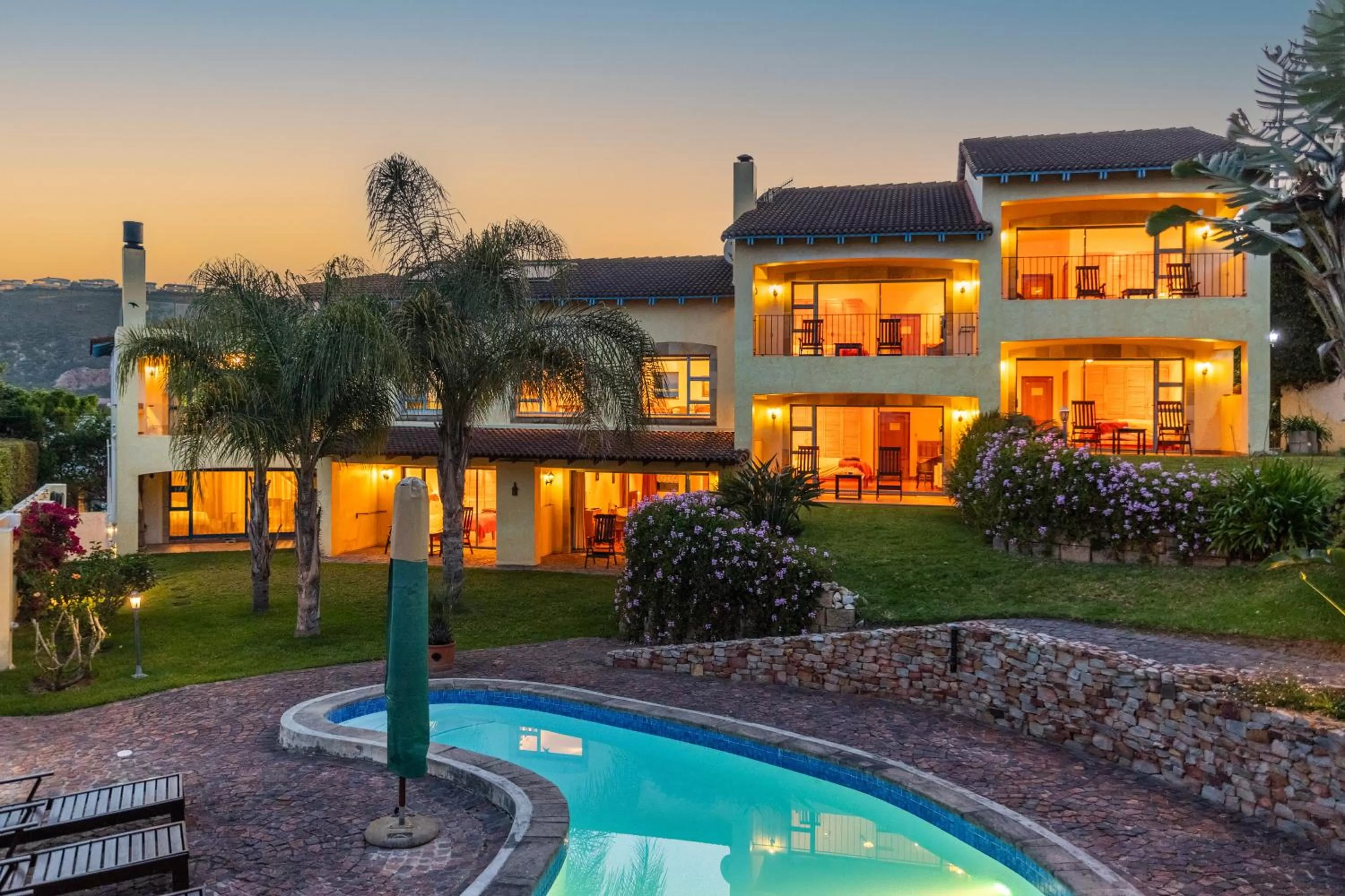 Night, Property Building in Gästehaus Pinkepank