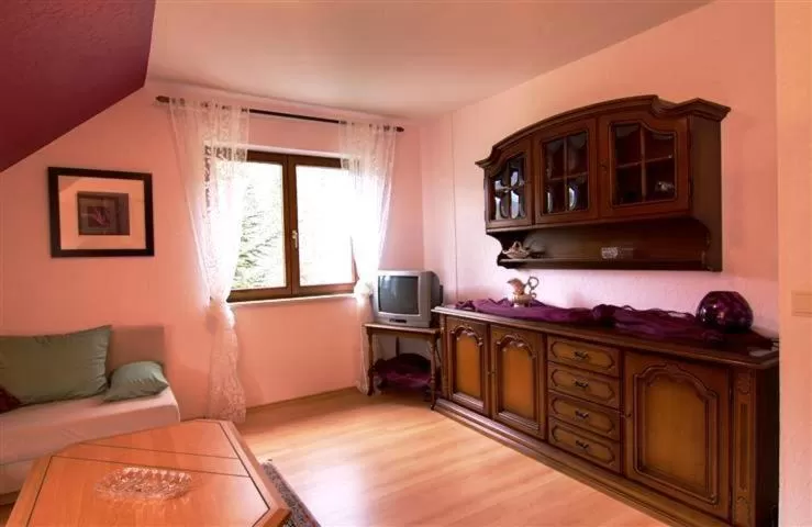 Living room, Seating Area in Gasthaus Zur Linde