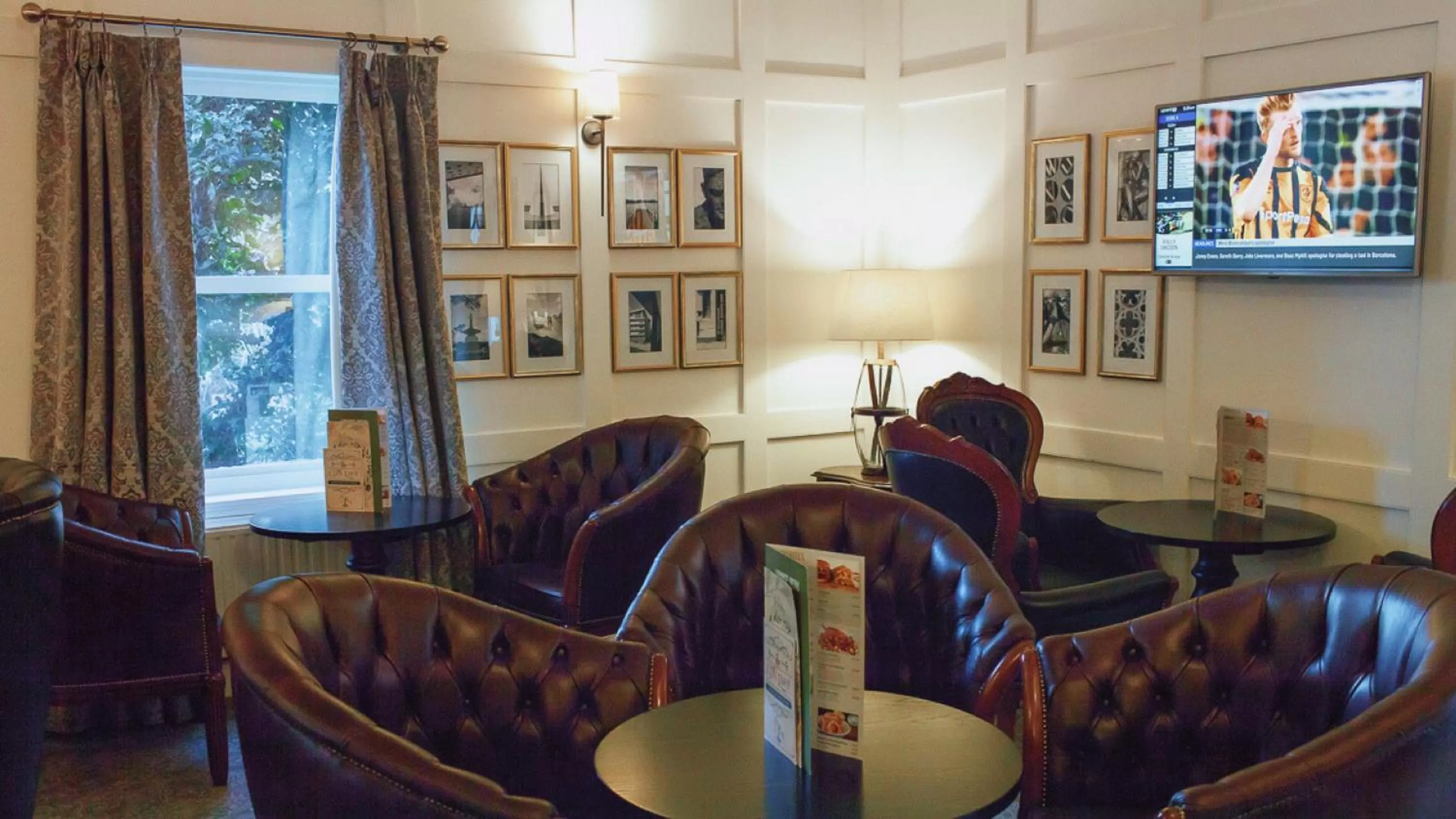 Restaurant/places to eat in Holiday Inn Milton Keynes East M1 Junc 14 by IHG