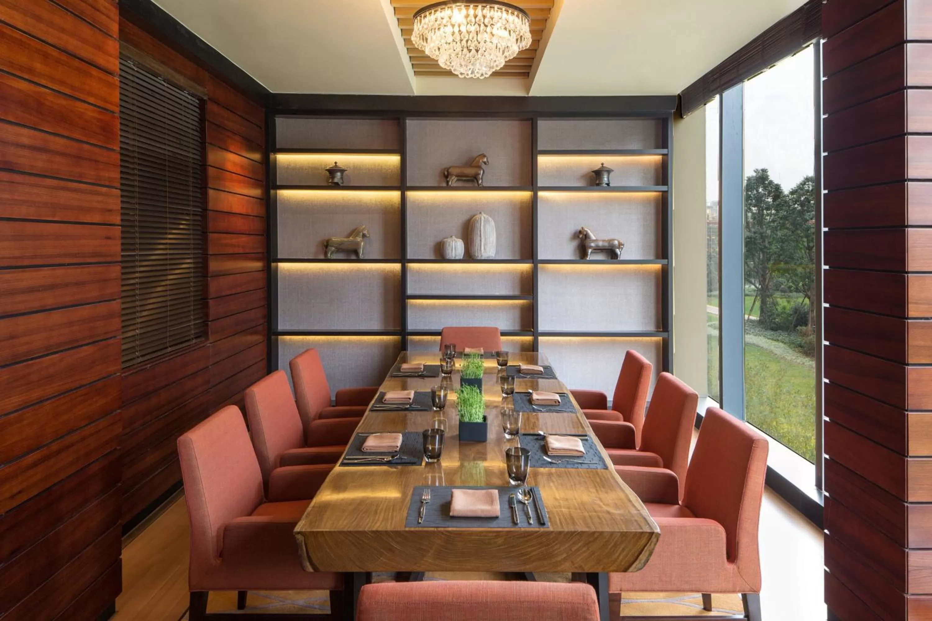 Lounge or bar in Shunde Marriott Hotel