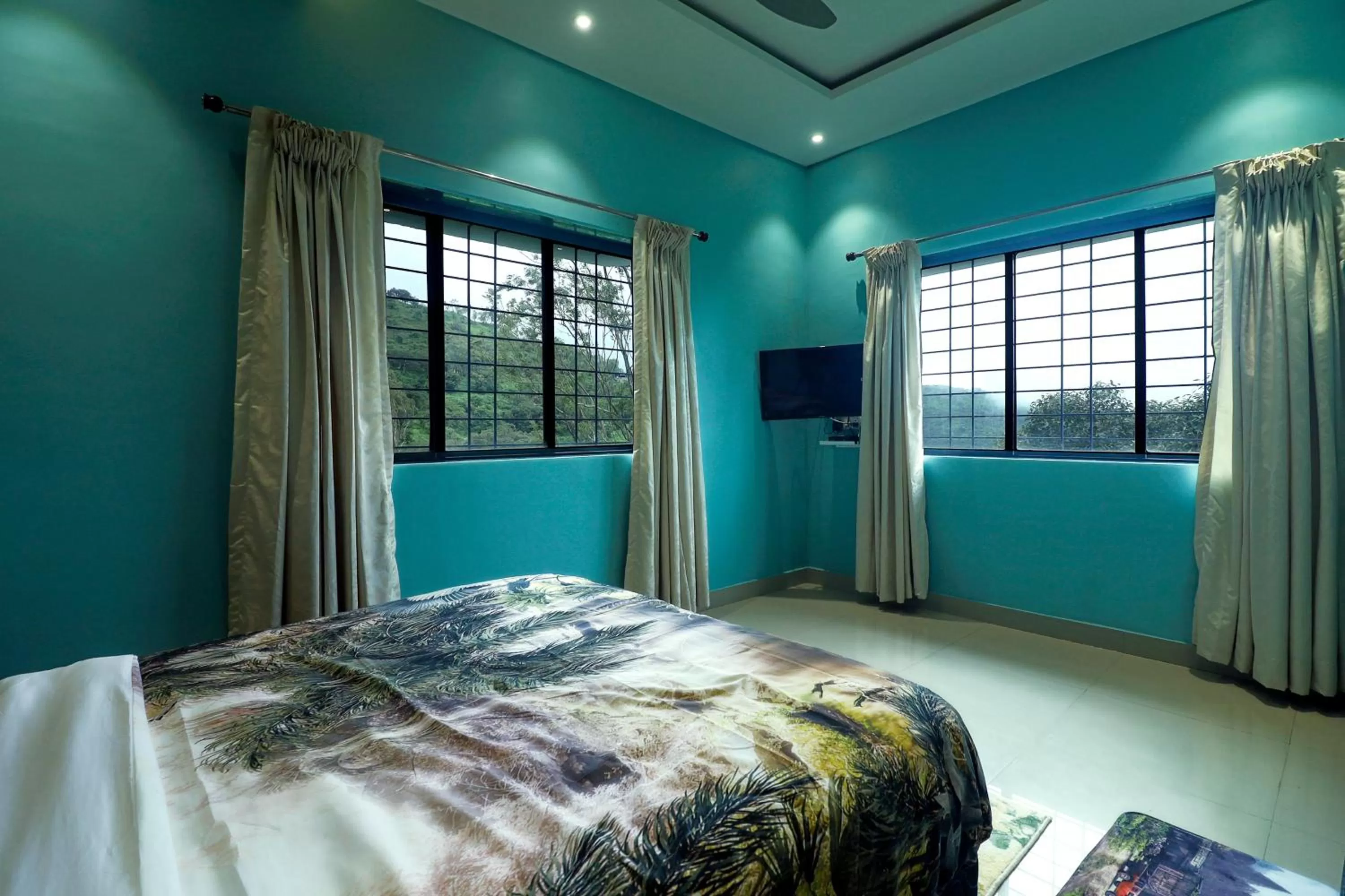 Bed in Hotel Greek Glory