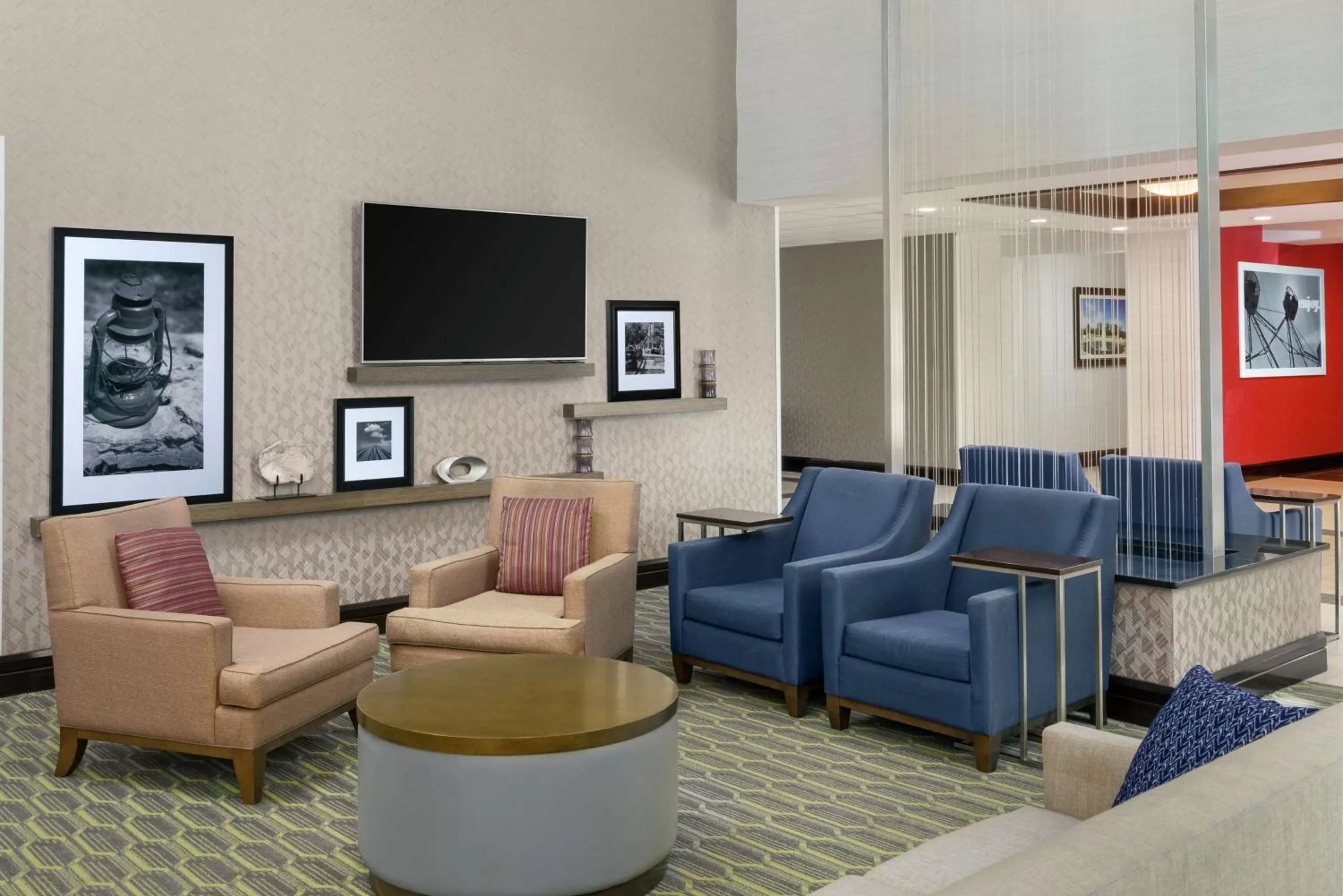 Lobby or reception in Hampton Inn & Suites National Harbor/Alexandria Area