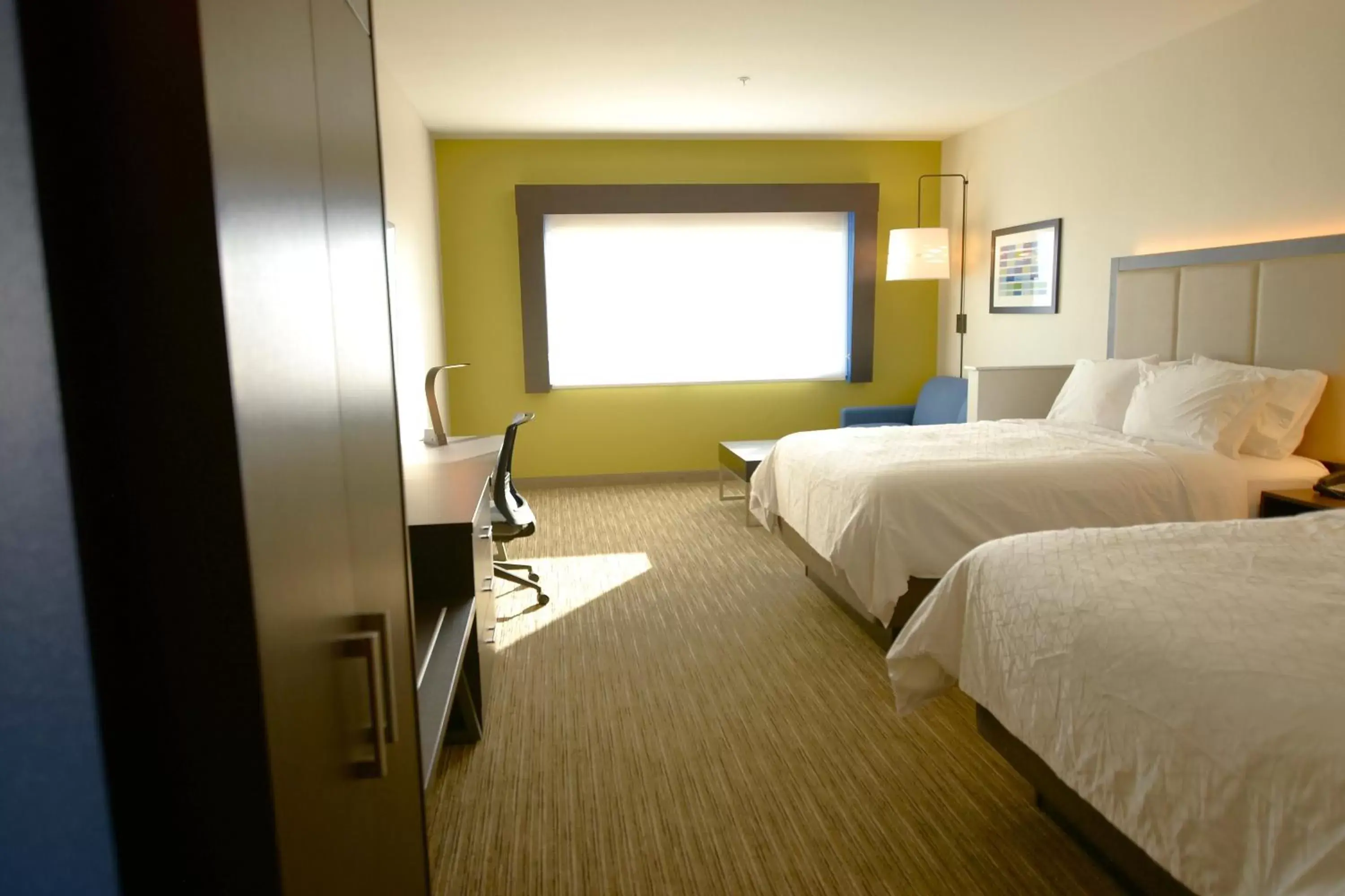 Queen Suite with Two Queen Beds Hearing Accessible - Non-Smoking in Holiday Inn Express & Suites Onalaska - La Crosse Area, an IHG Hotel Queen Suite with Two Queen Beds Hearing Accessible - Non-Smoking in Holiday Inn Express & Suites Onalaska - La Crosse Area, an IHG Hotel