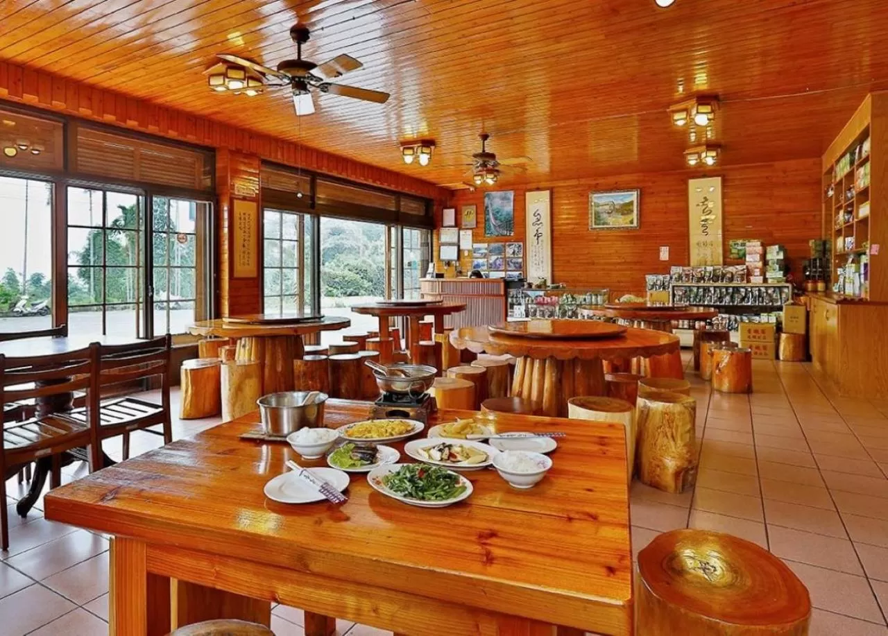 Restaurant/places to eat in 名竹旅社 Minzu Hotel