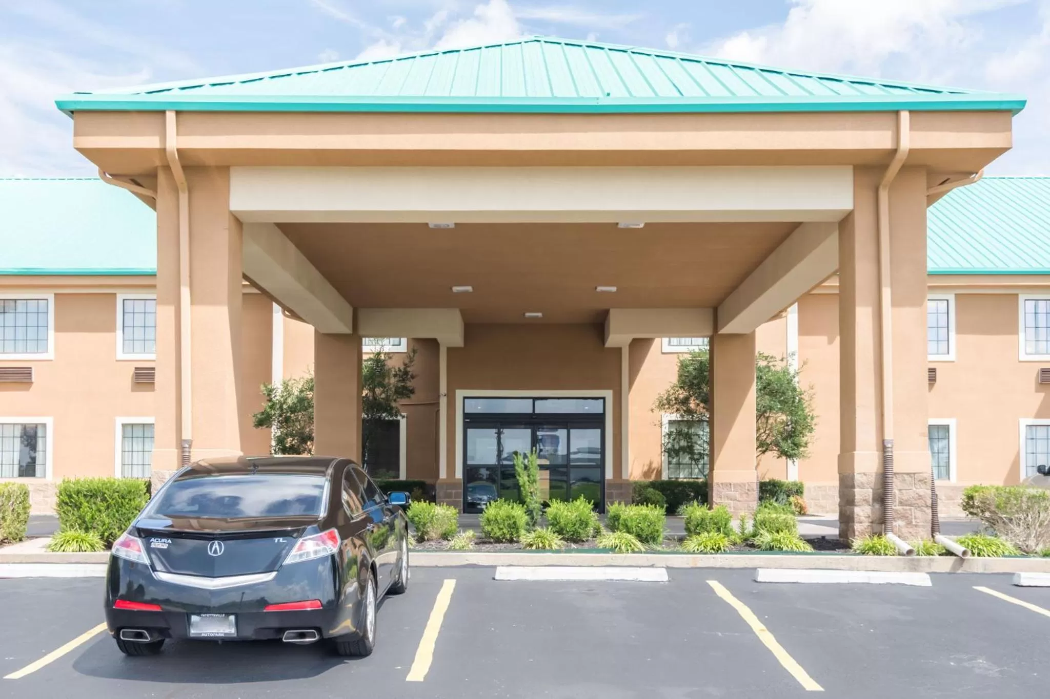 Property building in Quality Inn & Suites Alma I-40