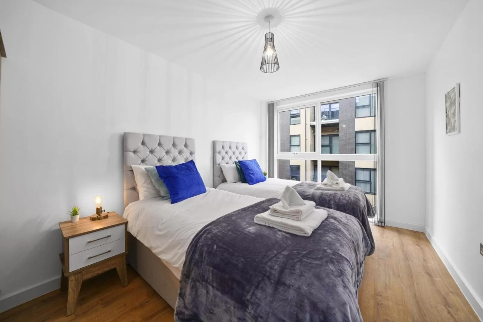 Bed in Onyx O2 Arena Brindley Place Broad Street Large Spacious Apartment