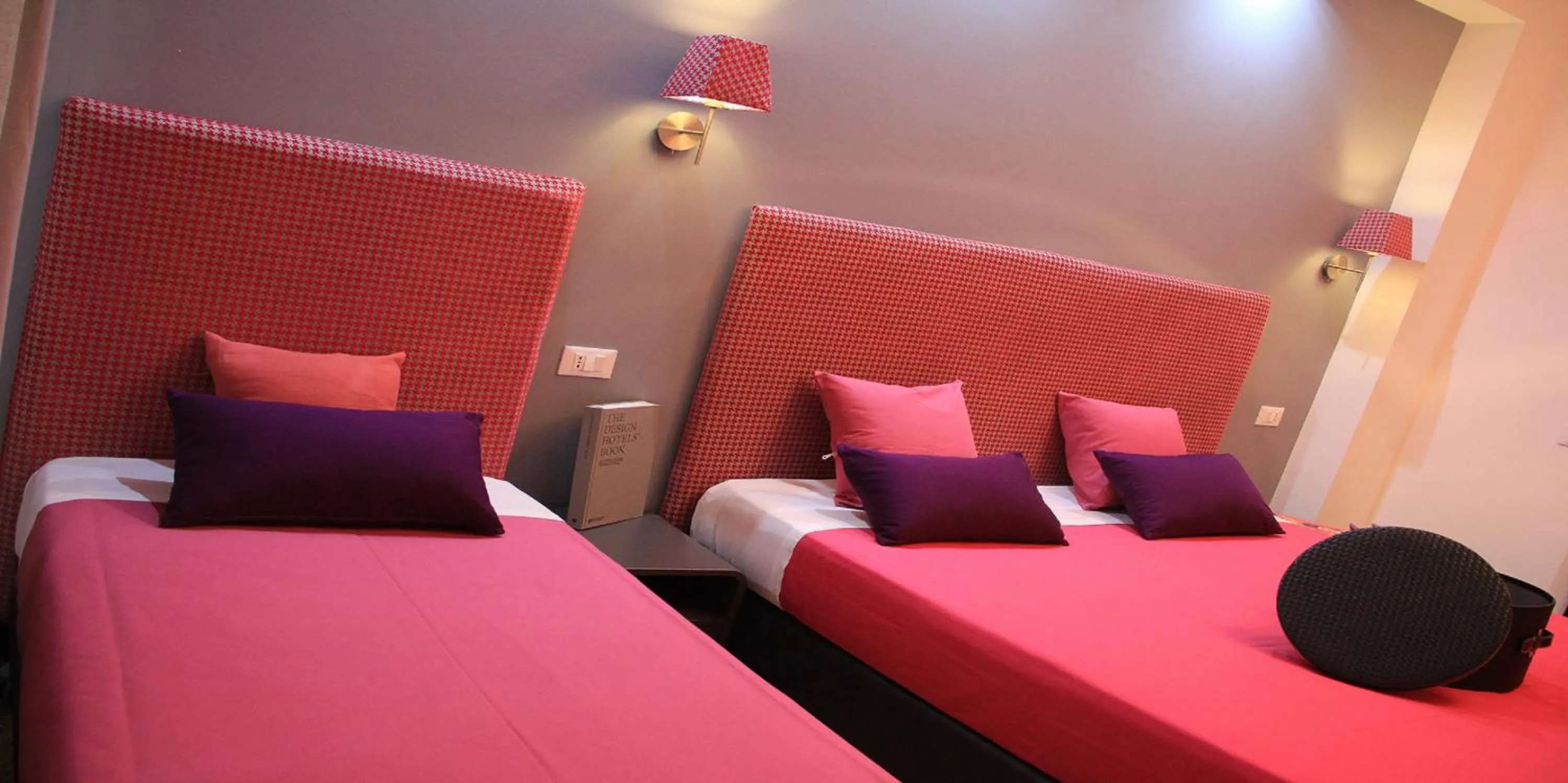 Photo of the whole room, Bed in Hotel Bologna