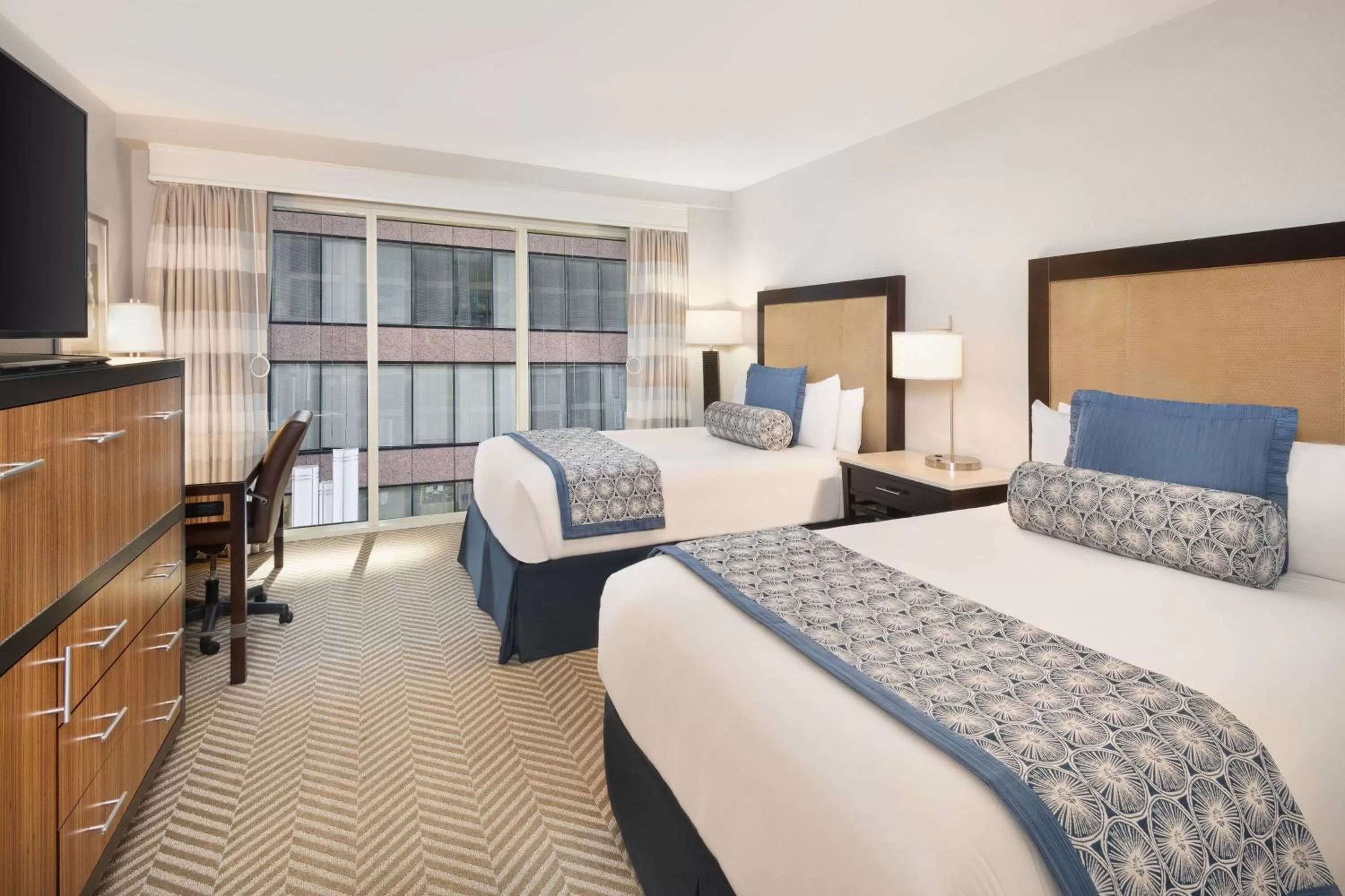 Photo of the whole room, Bed in The Westshore Grand, A Tribute Portfolio Hotel, Tampa