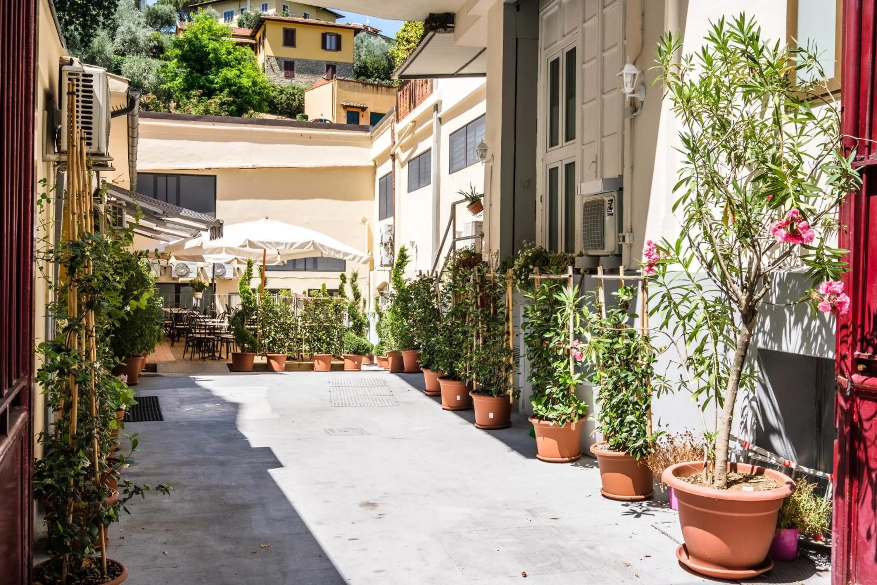 Facade/entrance in Hotel Firenze 2000