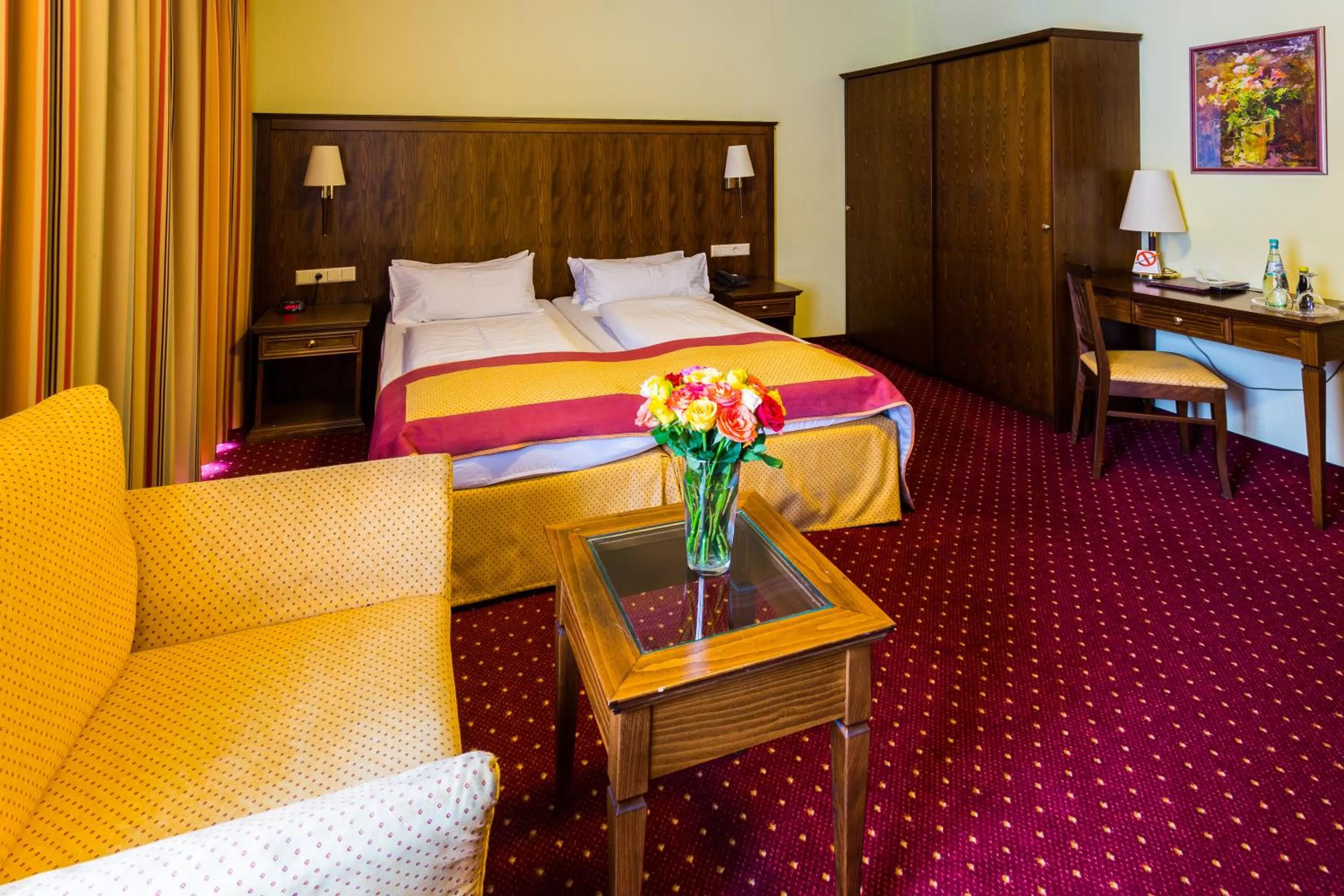 Photo of the whole room, Bed in Hotel Römerhof