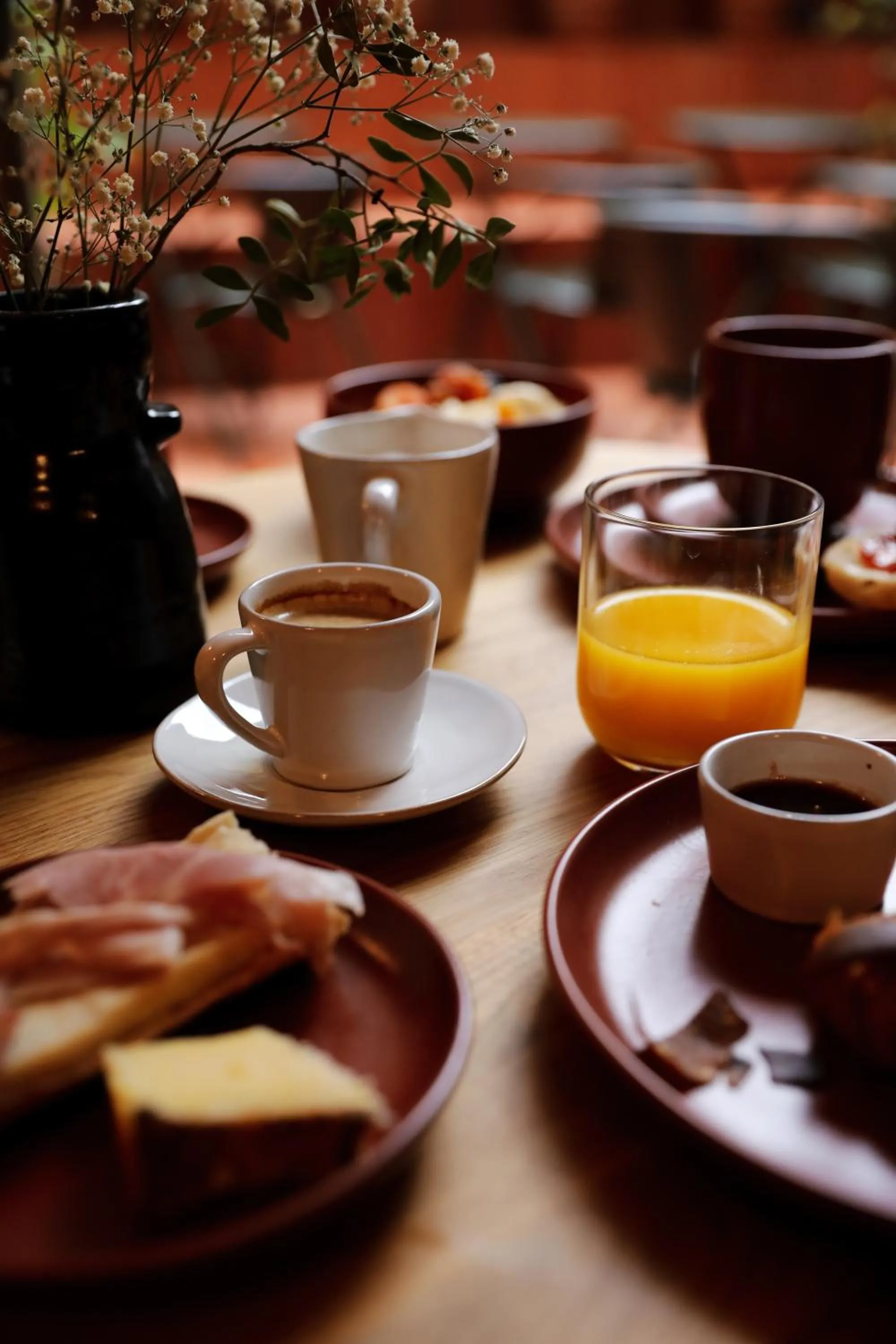 Breakfast in Hôtel AMI - Orso Hotels