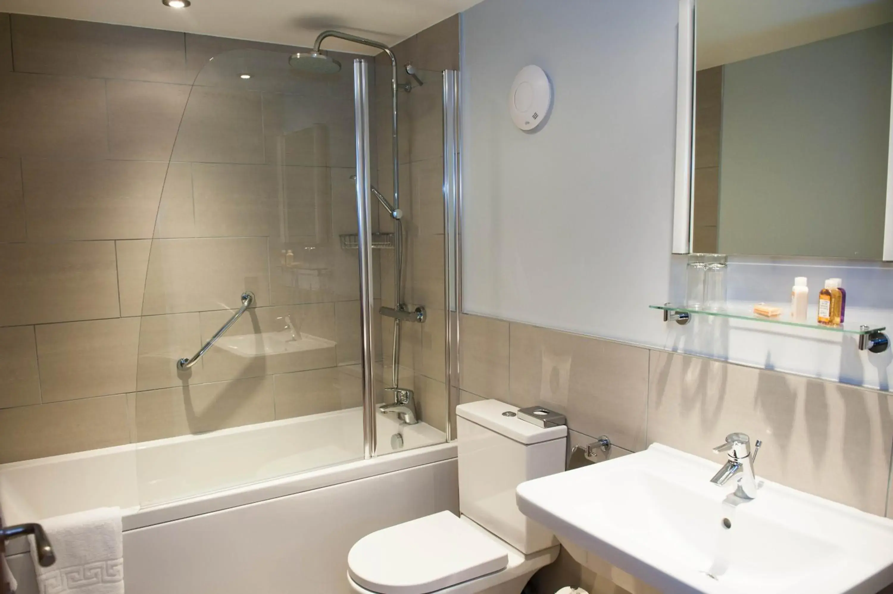 One-Bedroom Cottage in Smiths At Gretna Green Hotel One-Bedroom Cottage in Smiths At Gretna Green Hotel