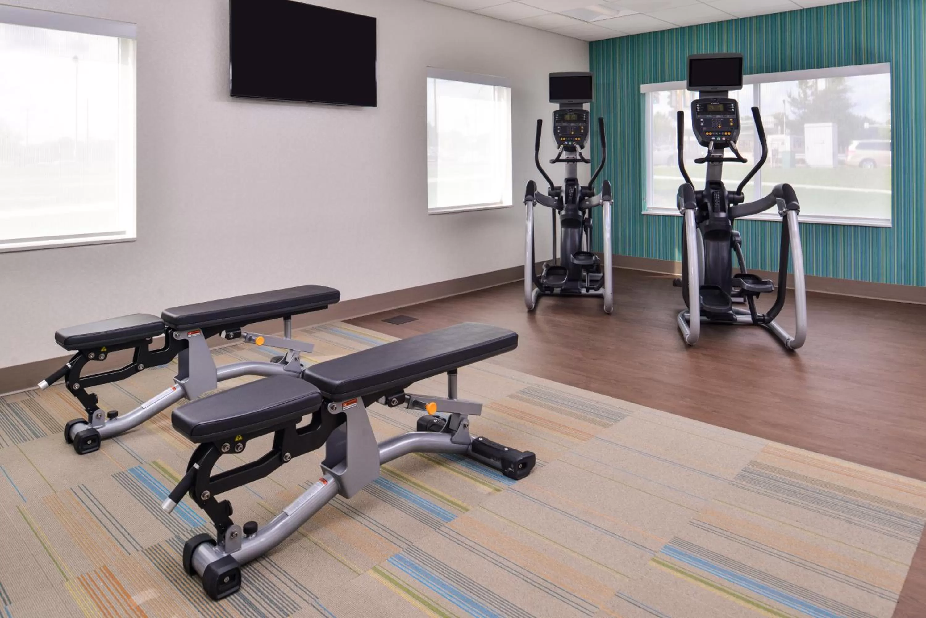 Spa and wellness centre/facilities in Holiday Inn Express & Suites - Mall of America - MSP Airport by IHG