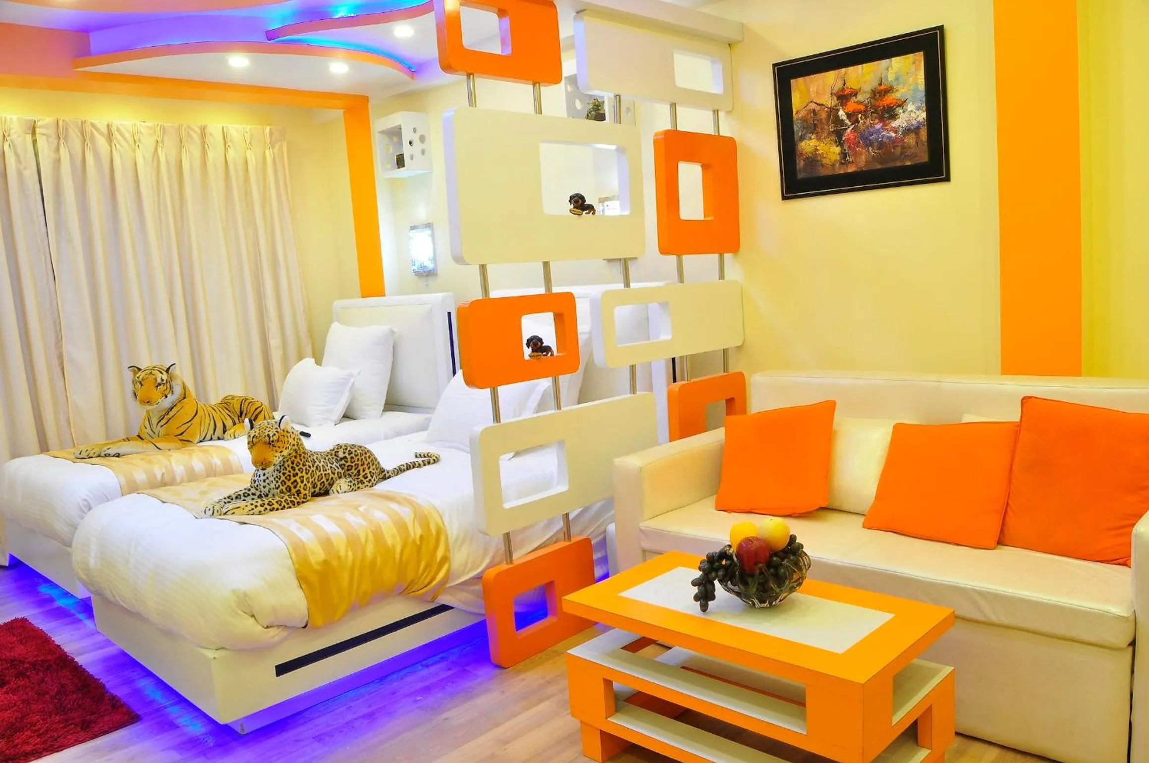 Photo of the whole room in Royal Penguin Boutique Hotel & Spa