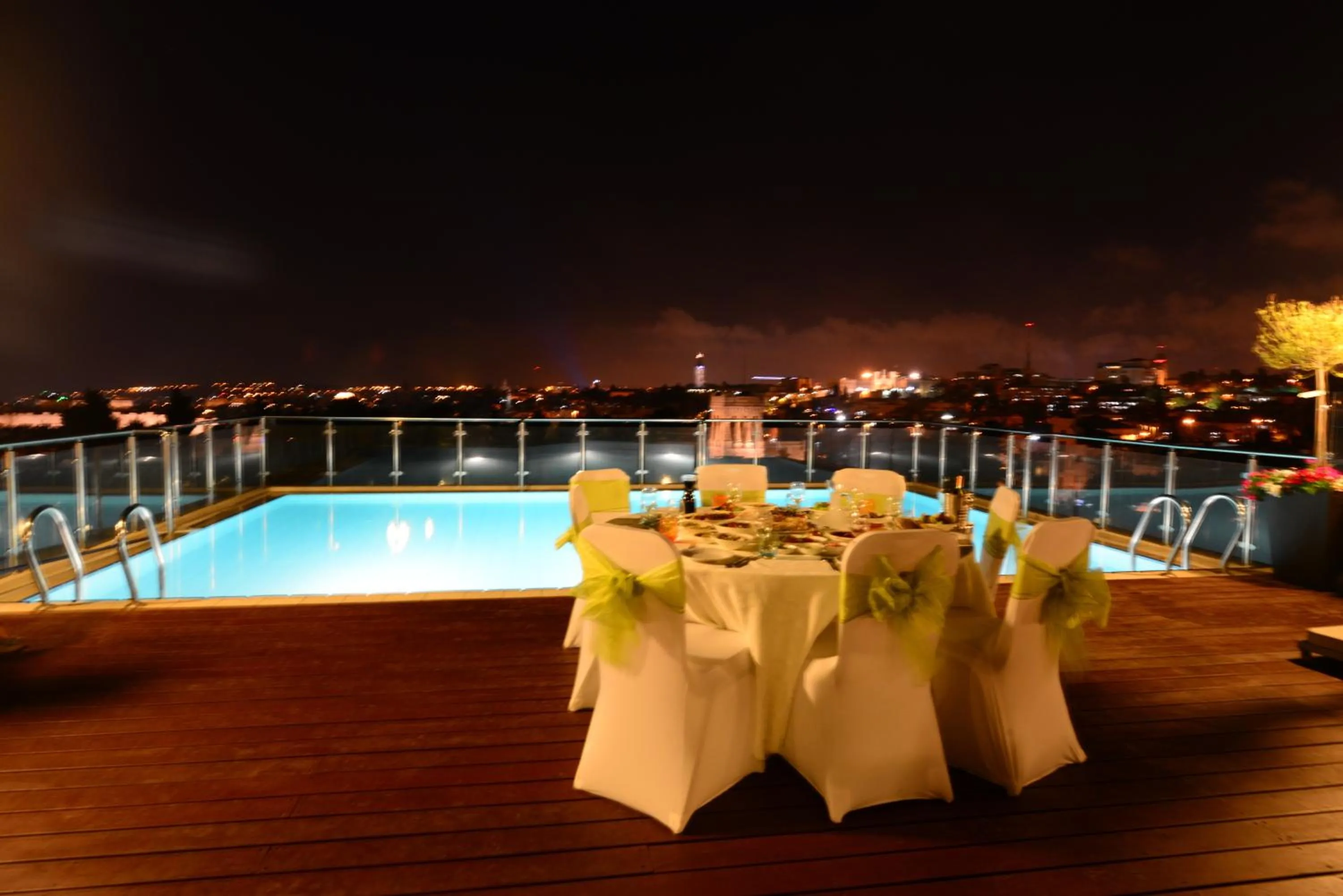 Swimming pool in St. George Hotel