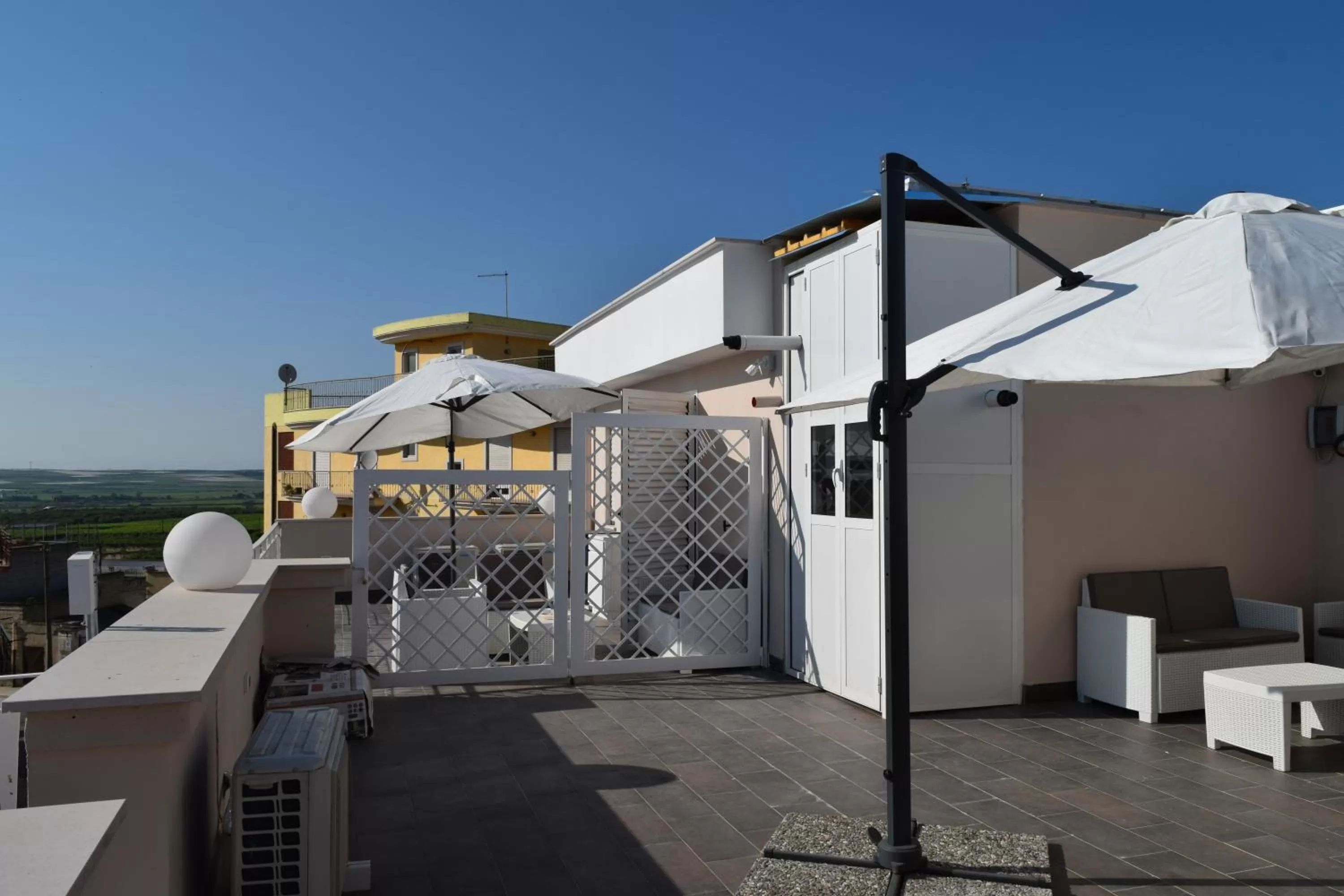 Solarium in DomuS al Corso B&B