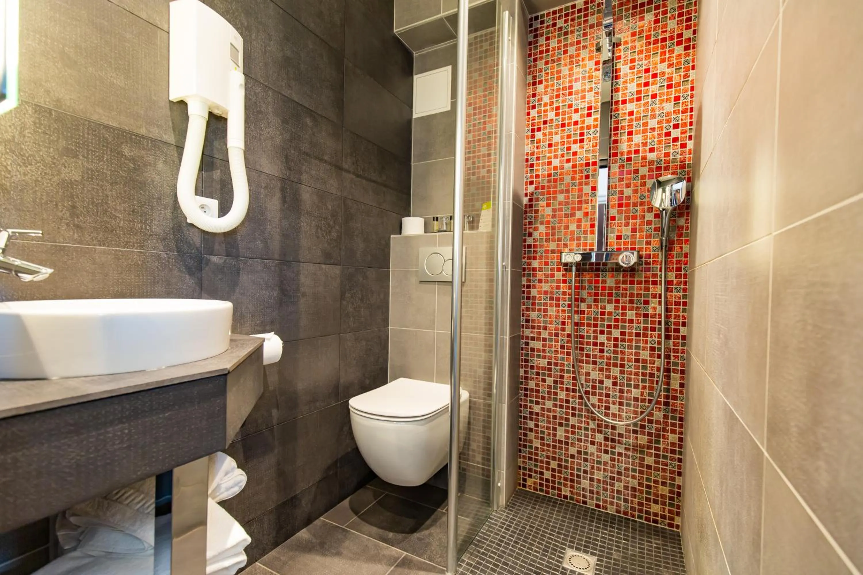 Bathroom in Hotel Aguado