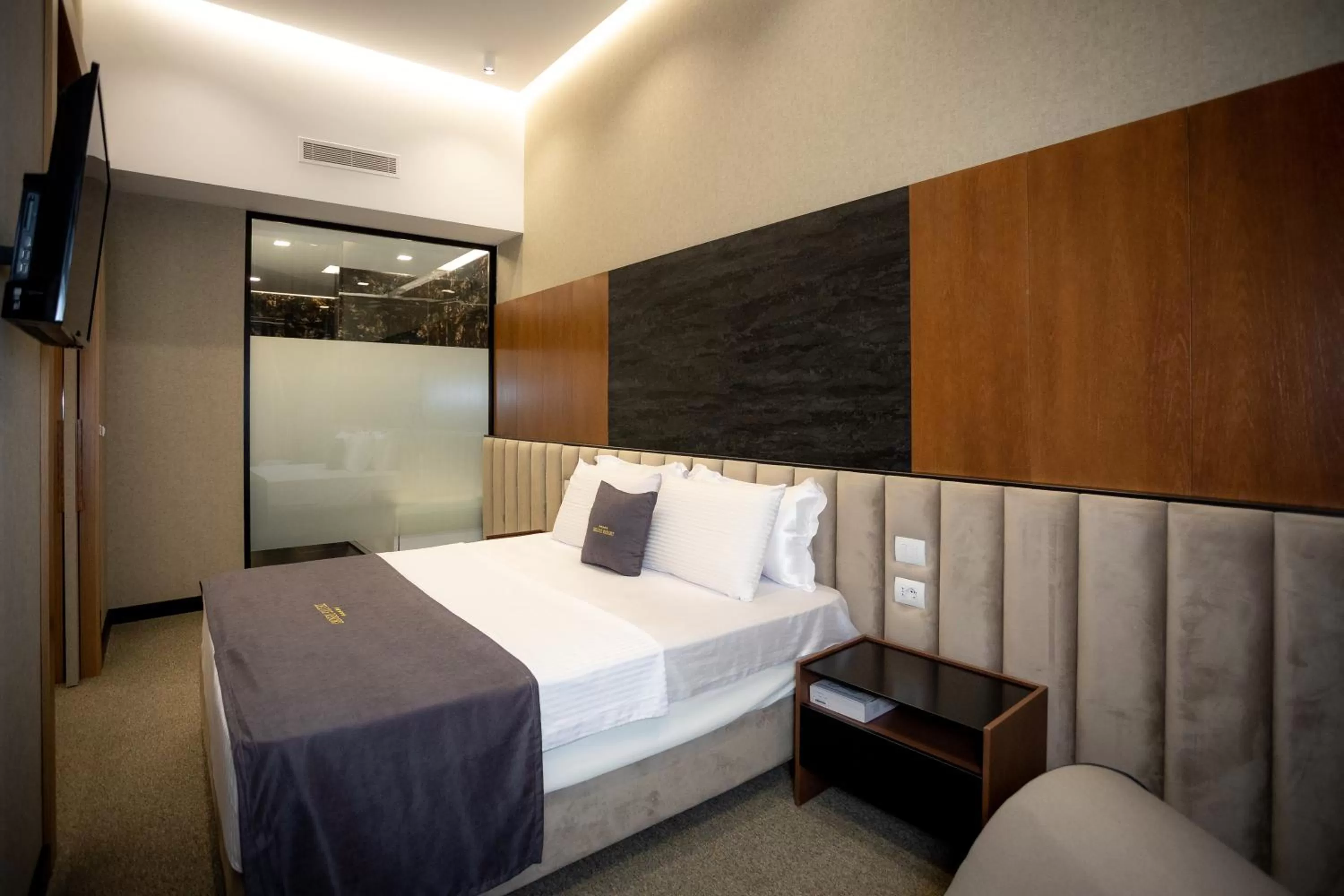 Bedroom, Bed in Deluxe Resort and SPA