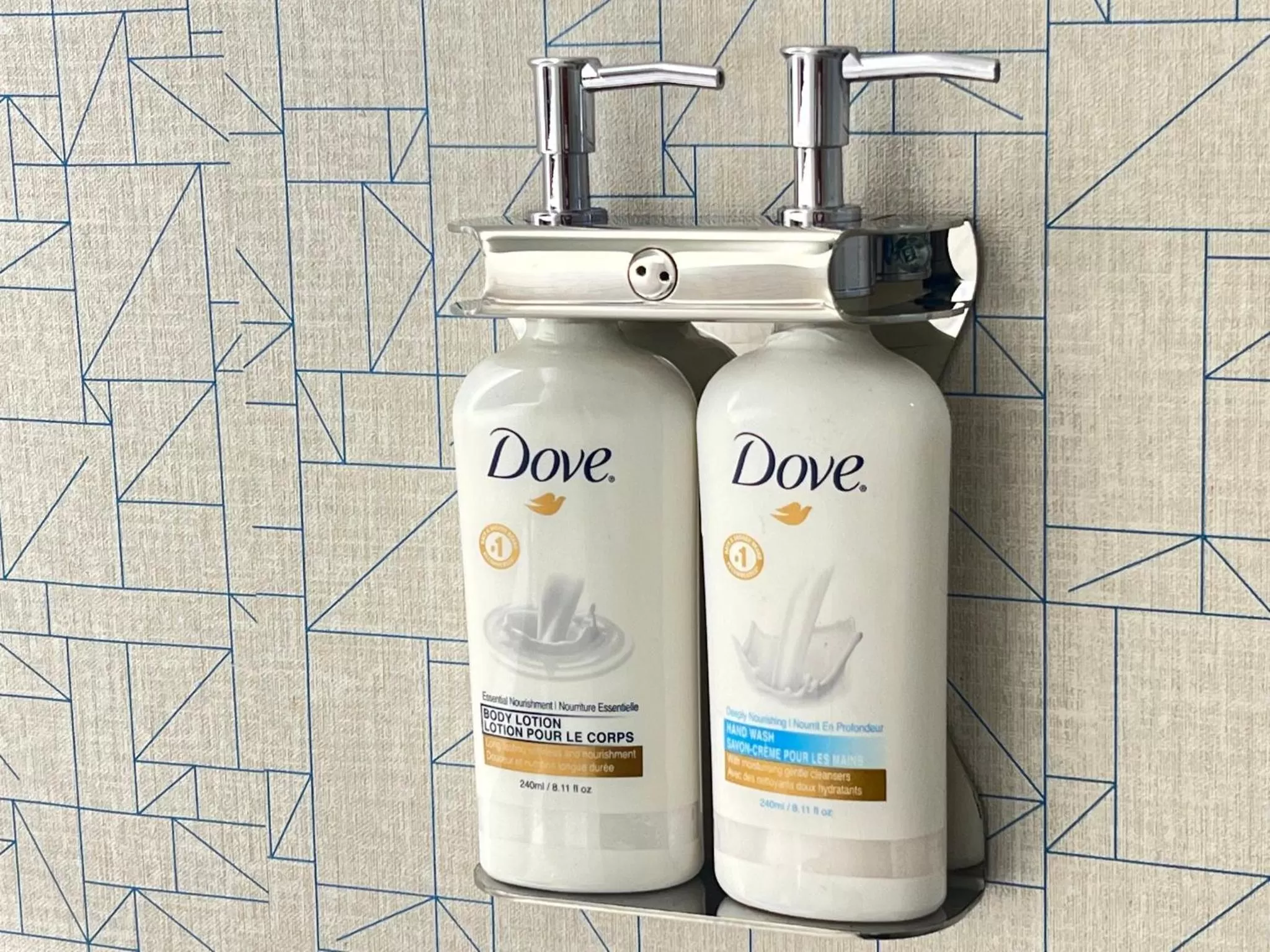 Photo of the whole room in Holiday Inn Express Hotel & Suites North Bay by IHG