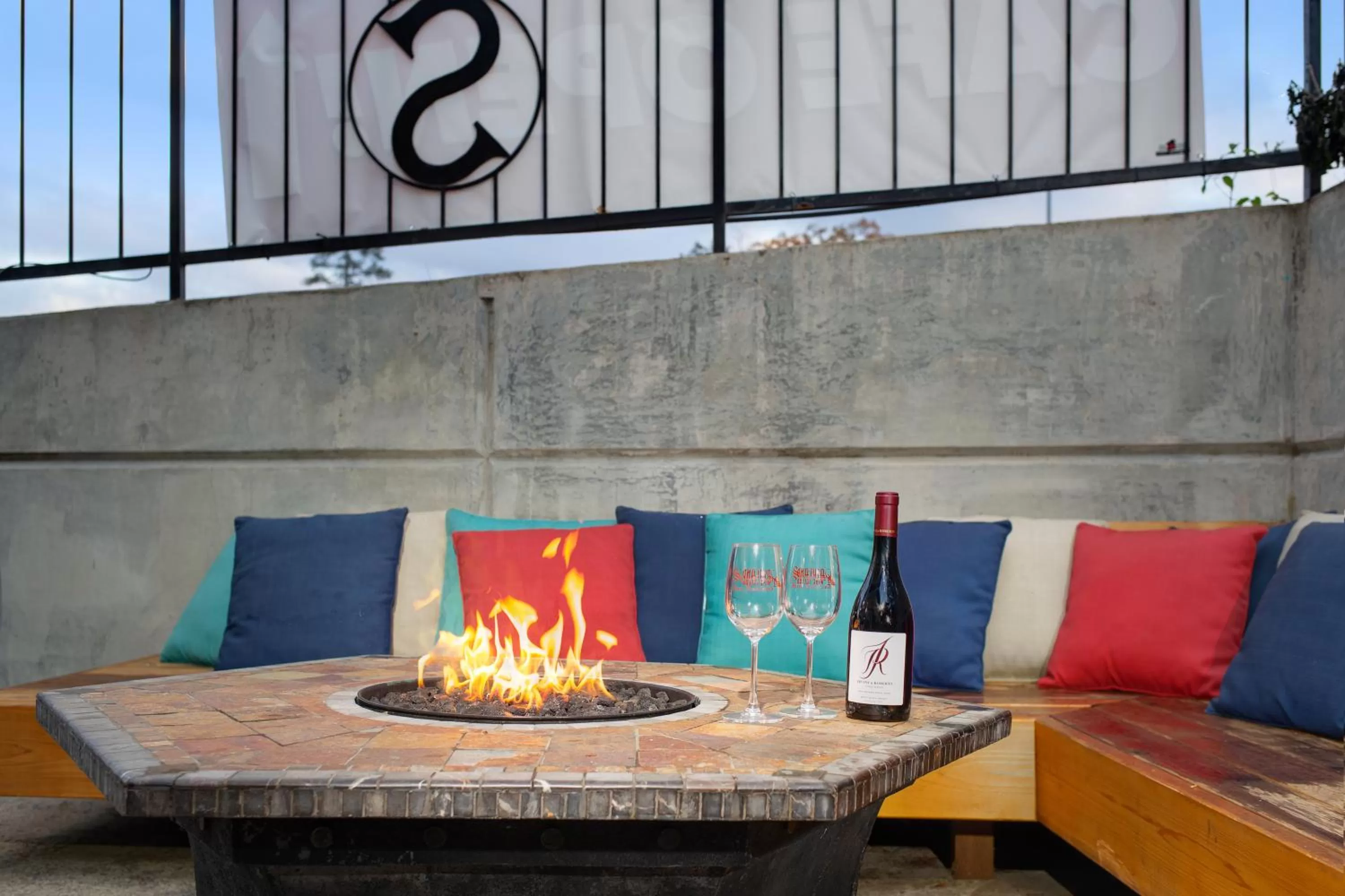 Patio in Stratford Inn