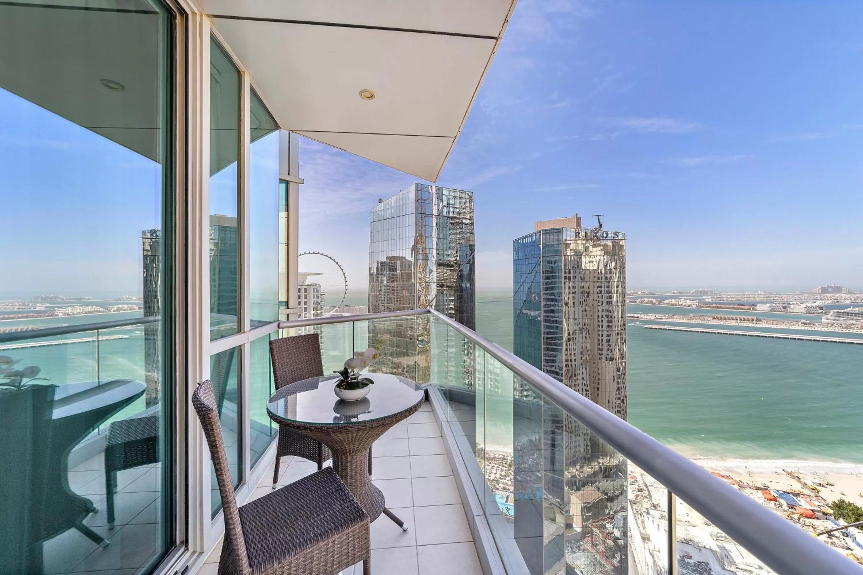 Balcony/Terrace in Blue Beach Tower The Walk JBR