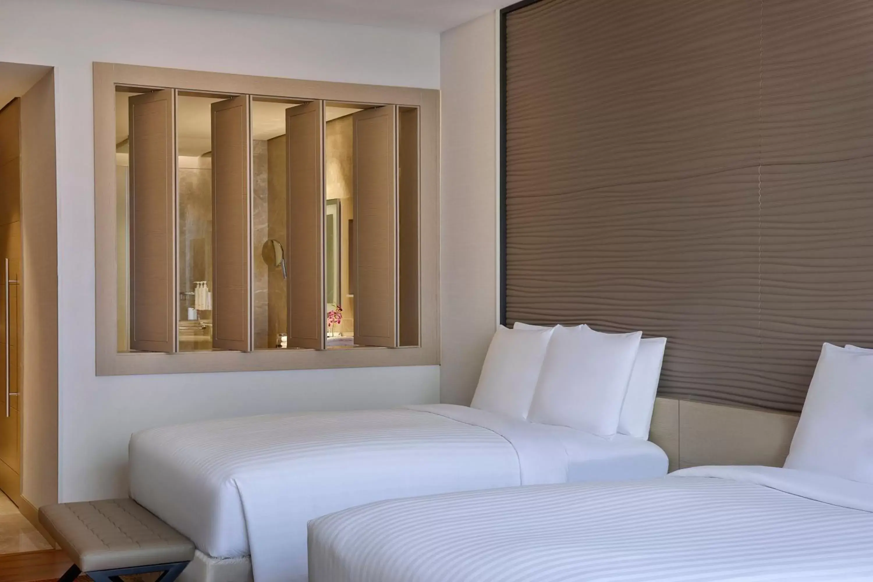 Grand Premier Double Room with Two Double Beds and City View in Jeddah Marriott Hotel Madinah Road Grand Premier Double Room with Two Double Beds and City View in Jeddah Marriott Hotel Madinah Road