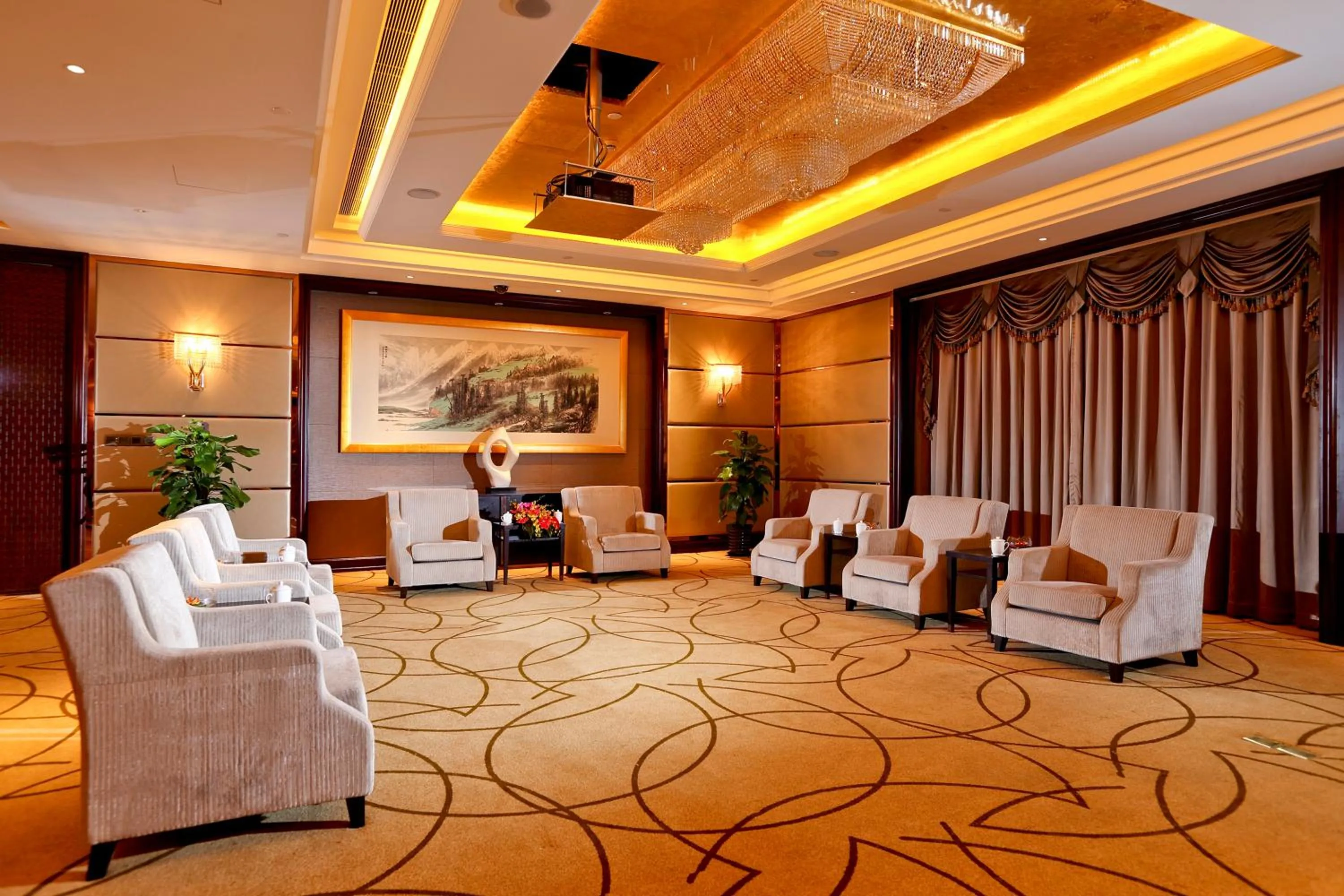 Area and facilities in Royal International Hotel Shanghai - Pudong International Airport
