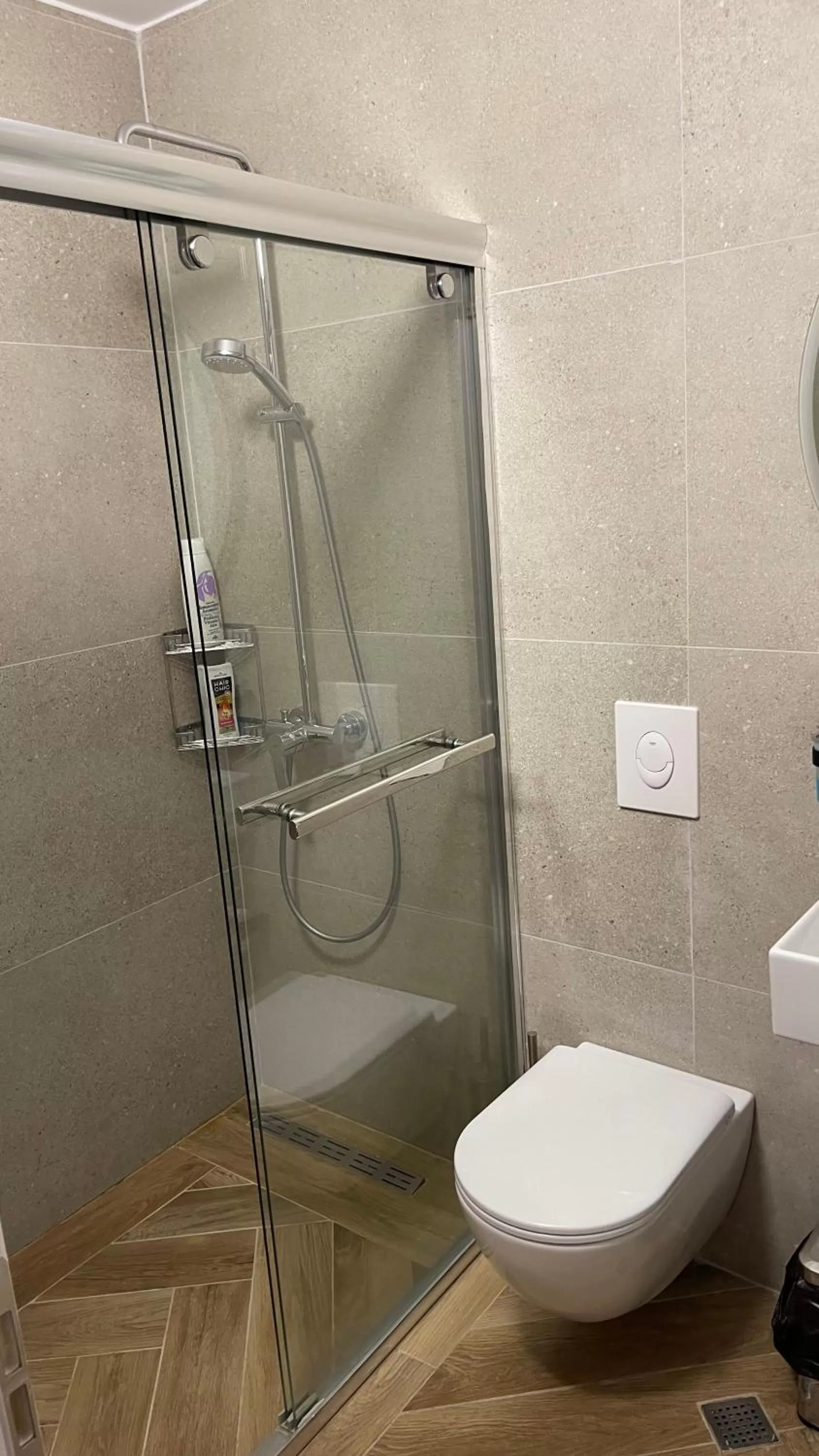 Bathroom in HOTEL ANSEL