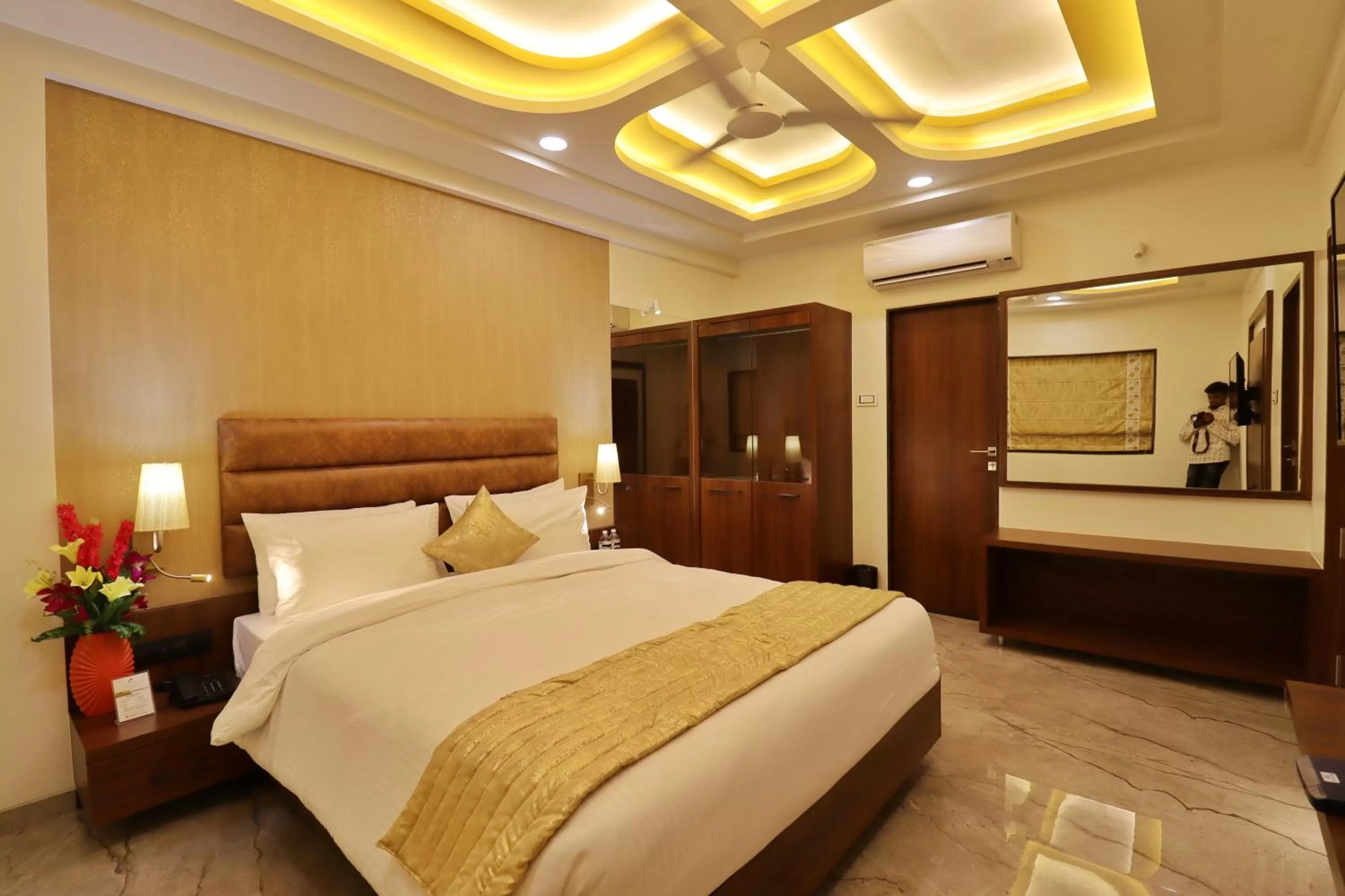 Bed in Four Petals Executive by LHMS