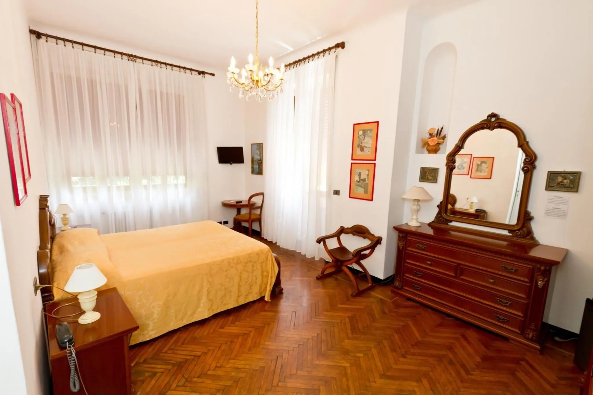 Photo of the whole room, Bed in Hotel La Vela-Castello Il Rifugio