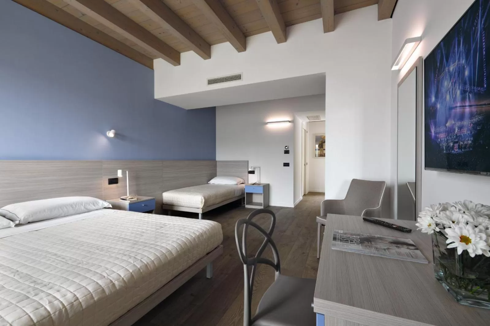 Bed in Residence Caffè Maya