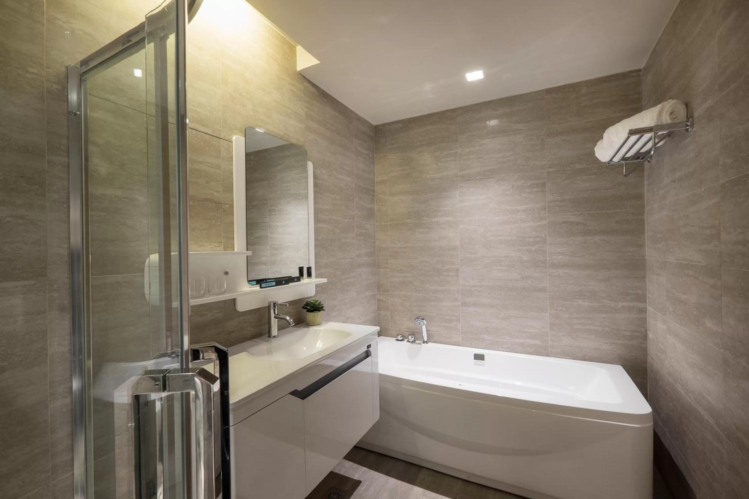 Bathroom in Watergate Boutique Hotel