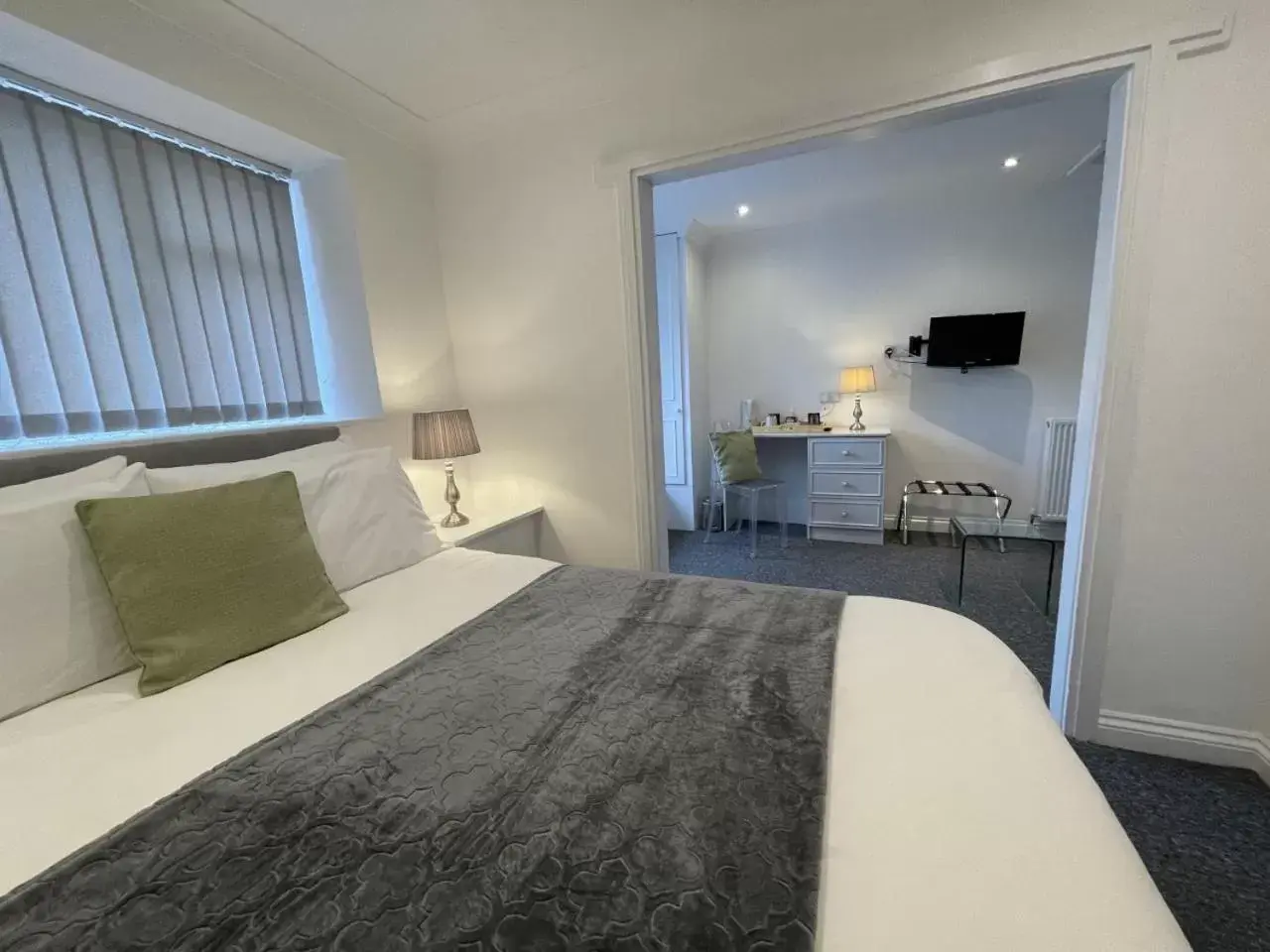 Superior Double Room in The Castle Hotel Superior Double Room in The Castle Hotel