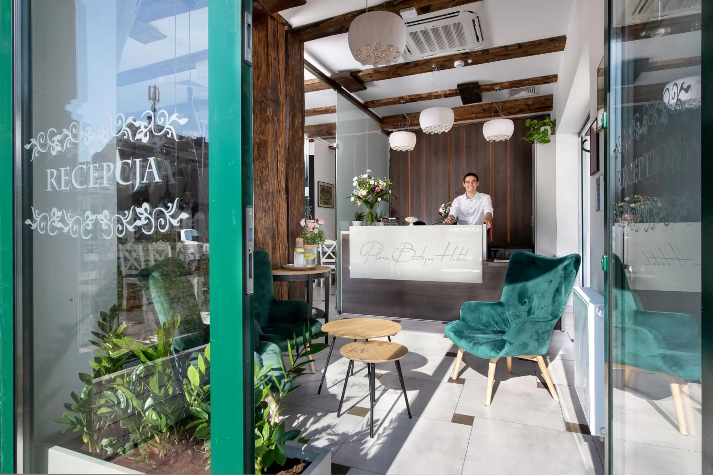 Lounge or bar in Plaza Boutique Hotel