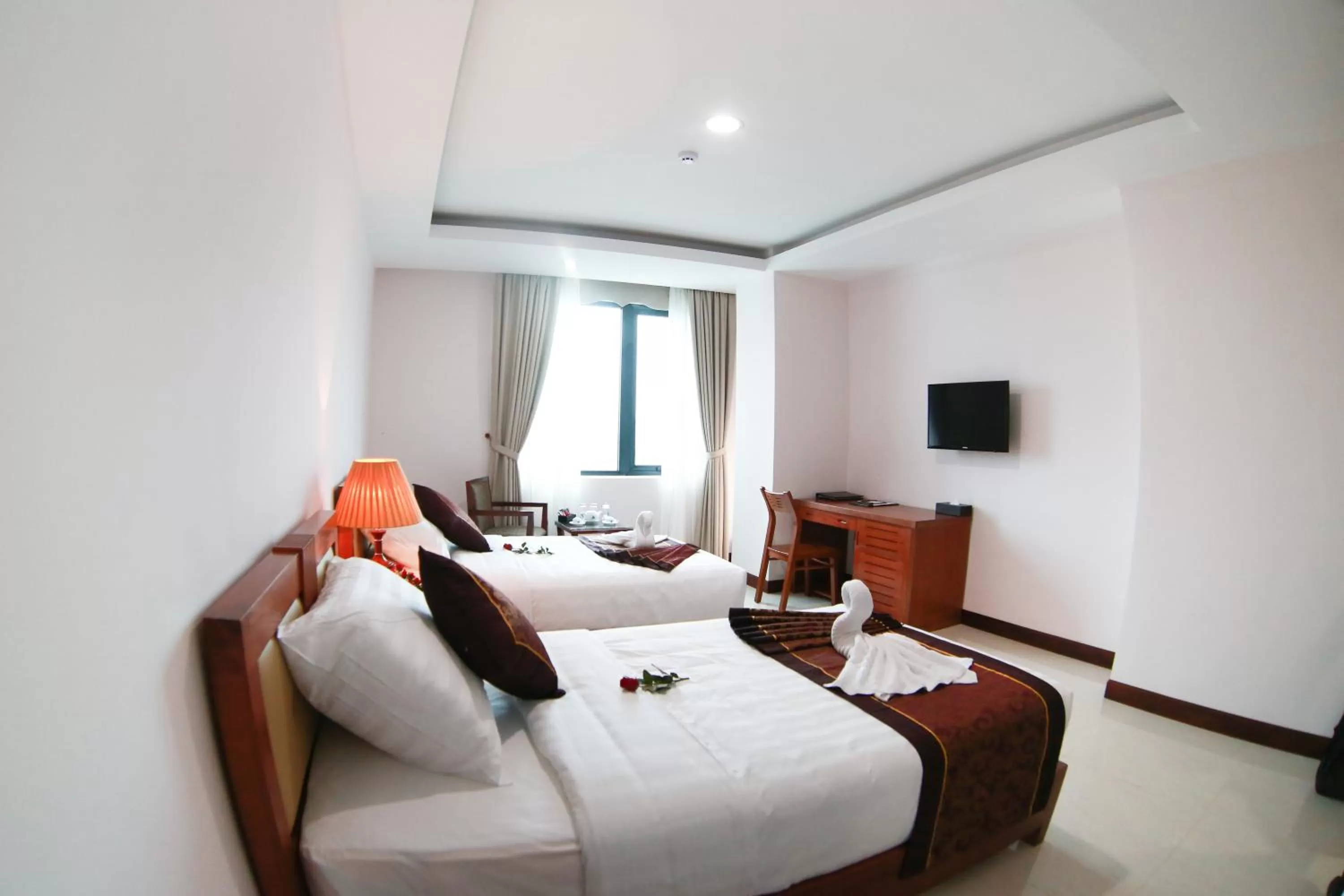 Bed in Kim Thai Hotel