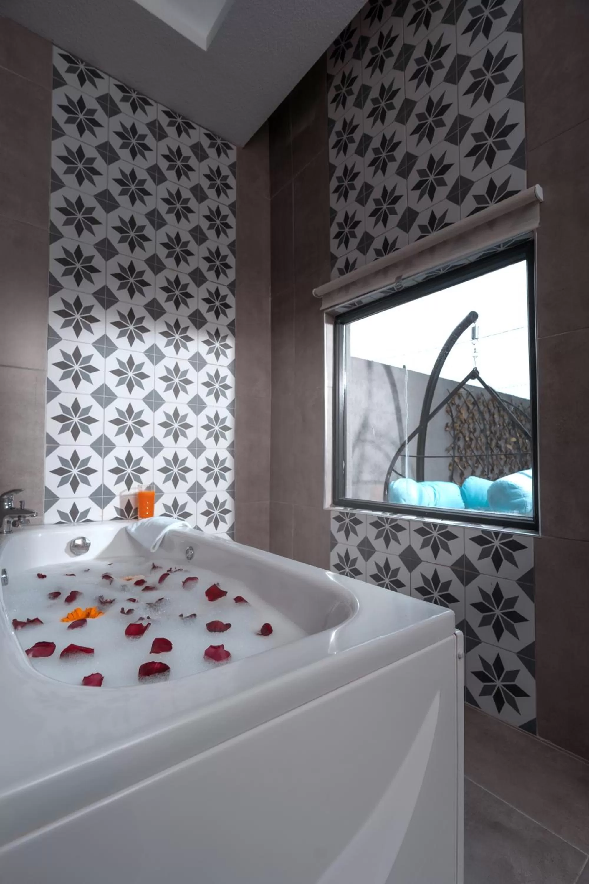 Garden in Melanj Airport Hotel