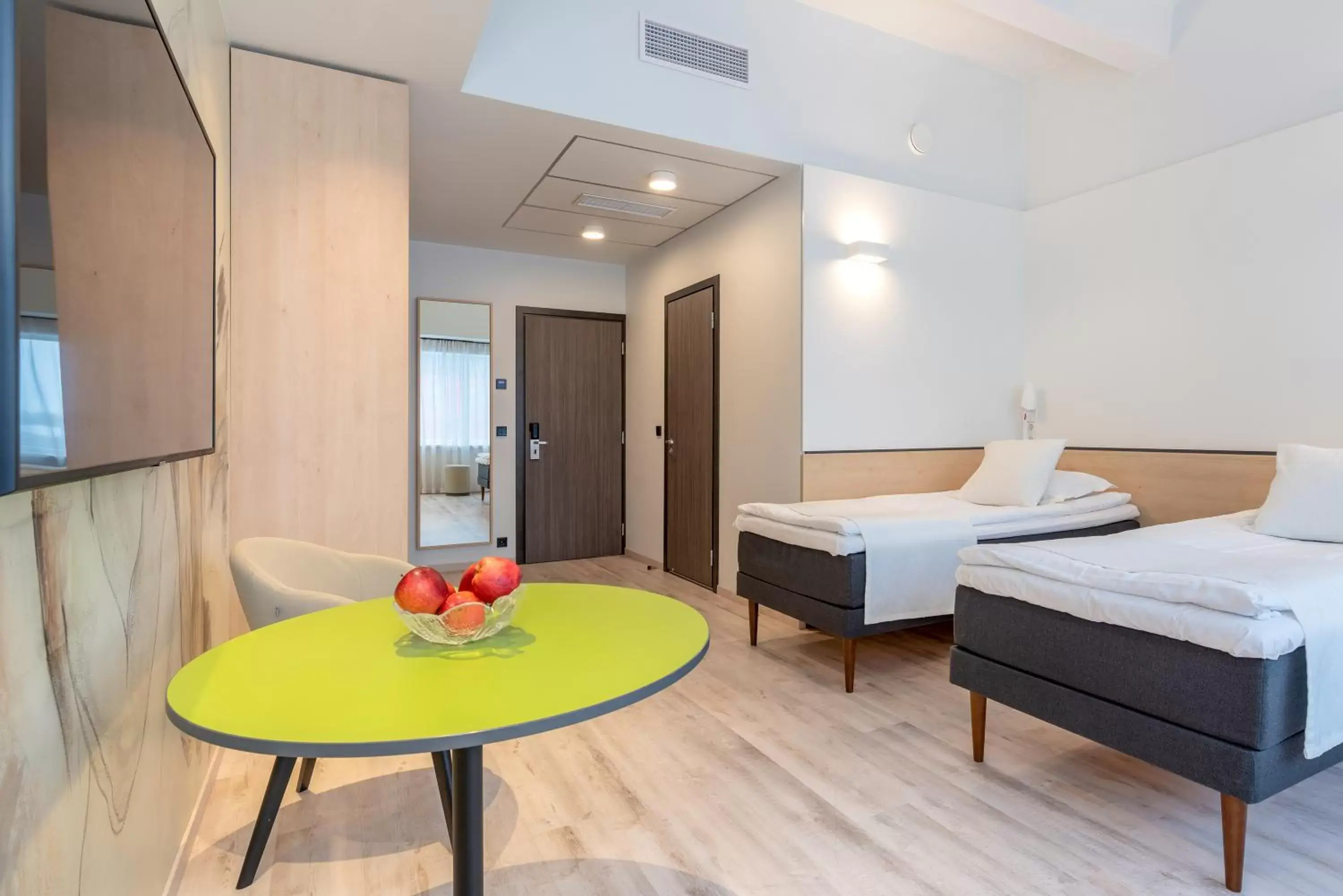 Standard Premium Twin Room in Art Hotel Pallas by Tartuhotels Standard Premium Twin Room in Art Hotel Pallas by Tartuhotels