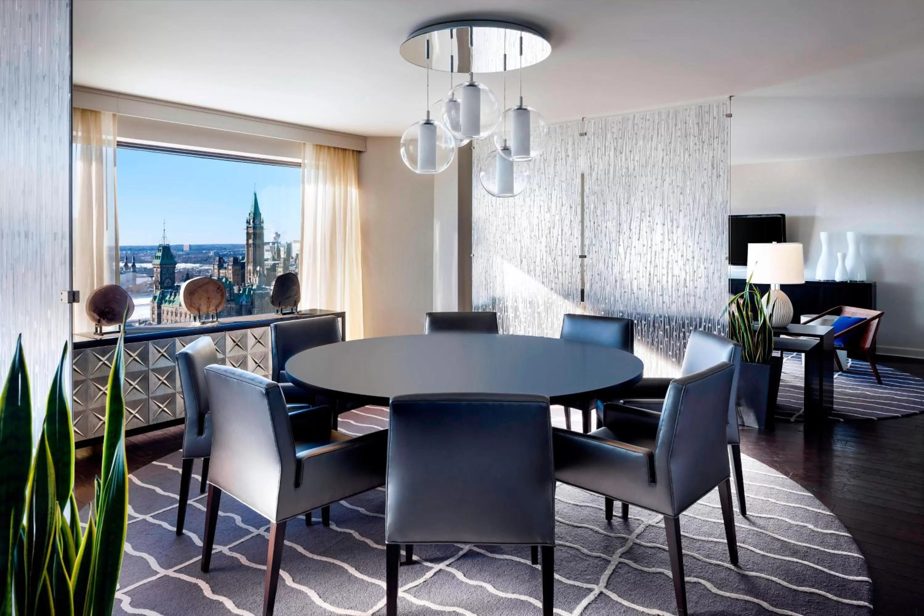 Photo of the whole room in The Westin Ottawa