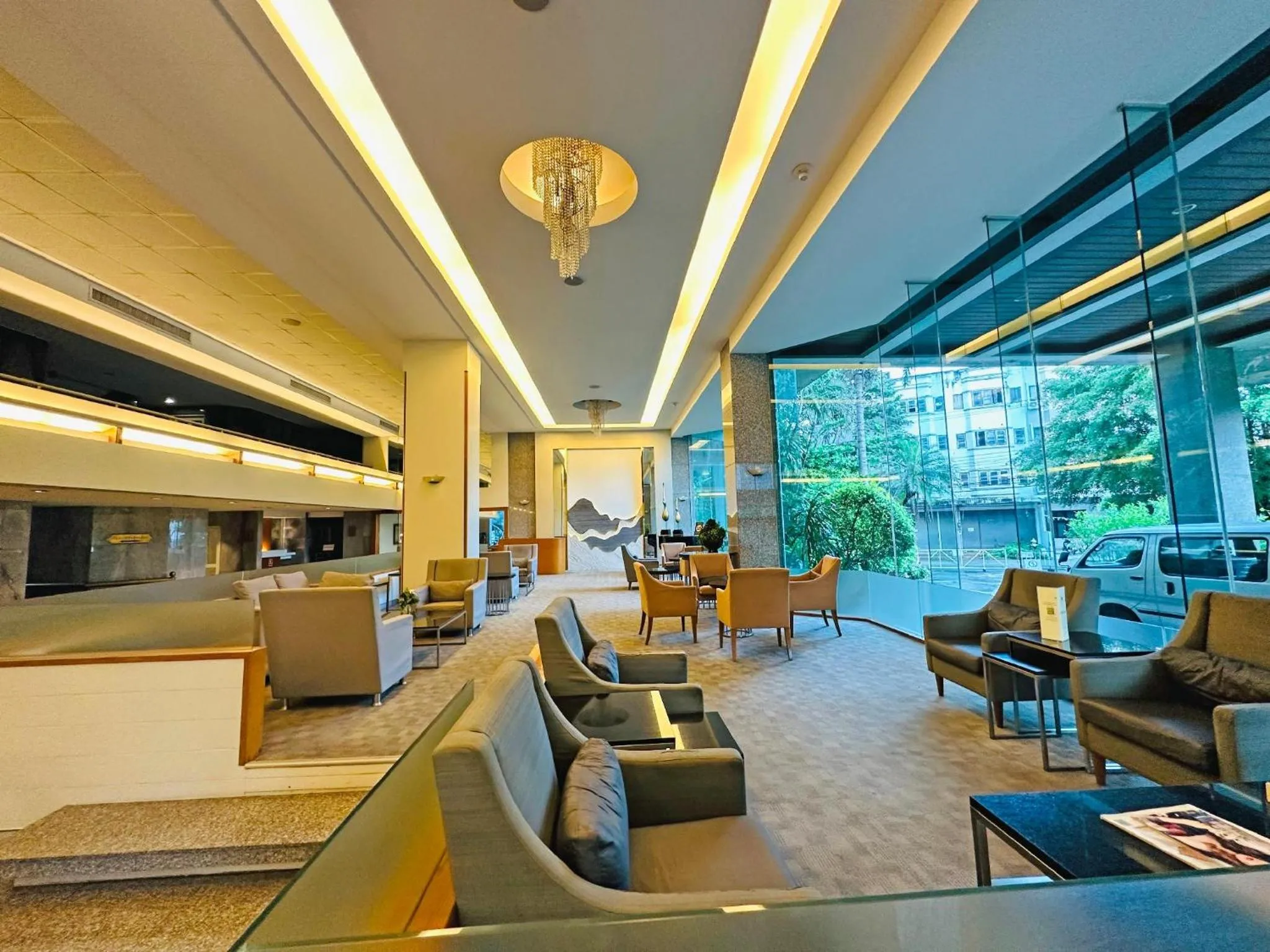 Lobby or reception in Lanna Palace 2004