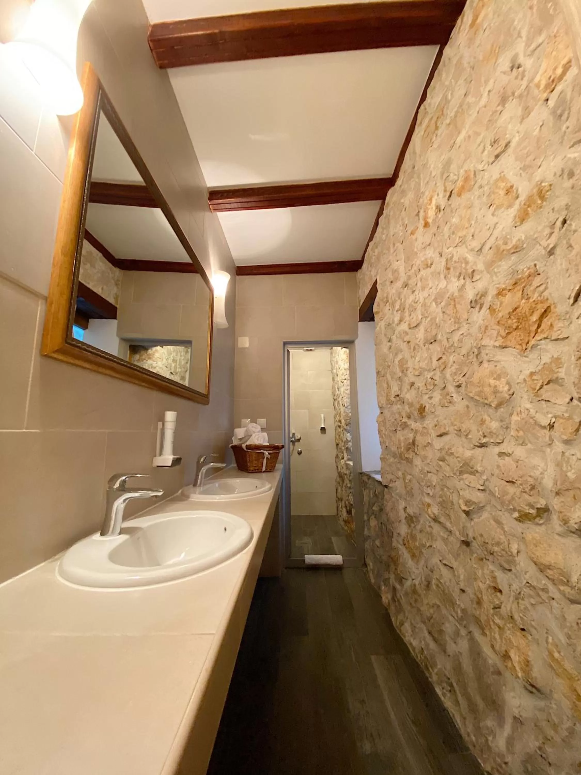 Bathroom in Hotel-Restaurant Kriva Ćuprija