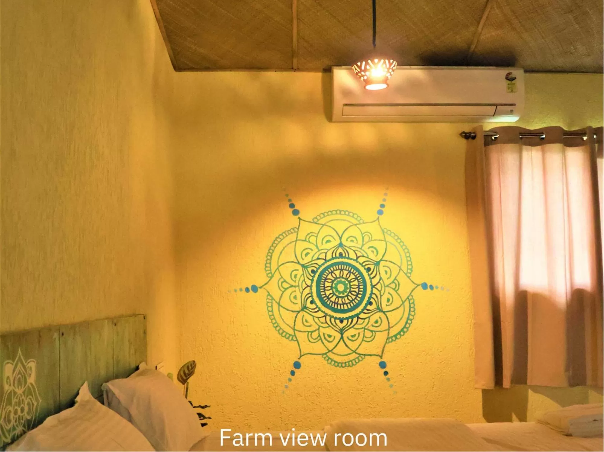 air conditioner, Bed in Saveda Farm & Cottages