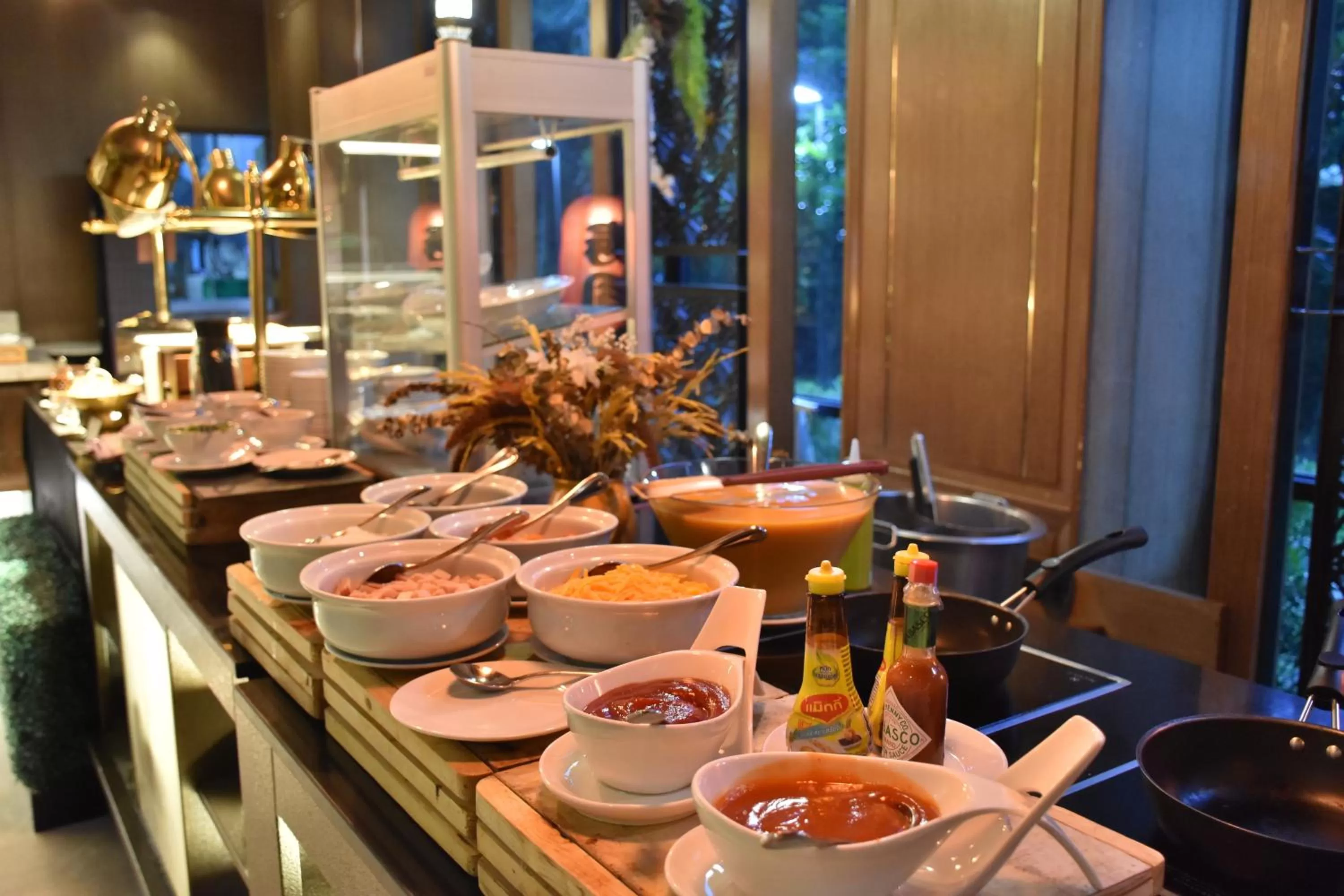 Breakfast in Al Meroz Hotel Bangkok - The Leading Halal Hotel