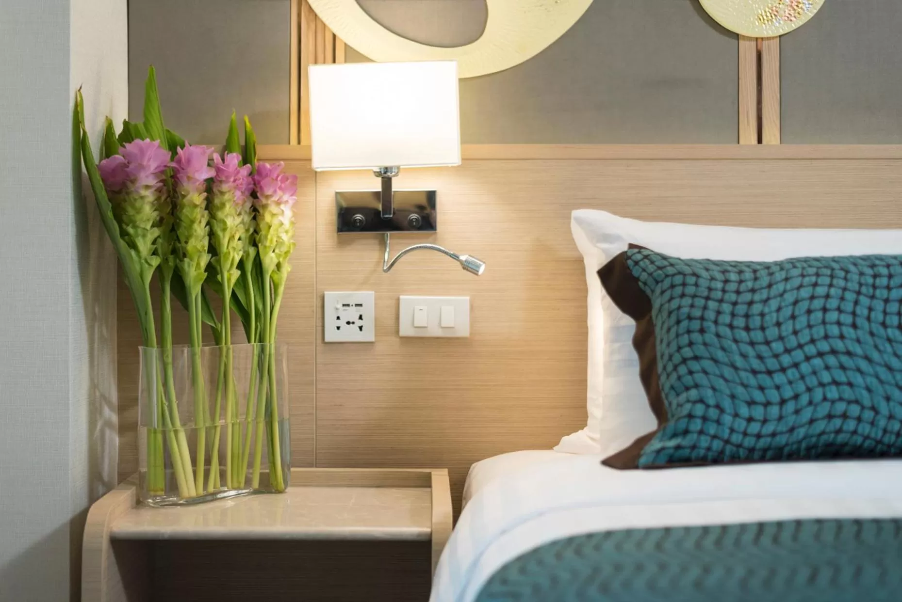 Decorative detail, Bed in Solitaire Bangkok Sukhumvit 11