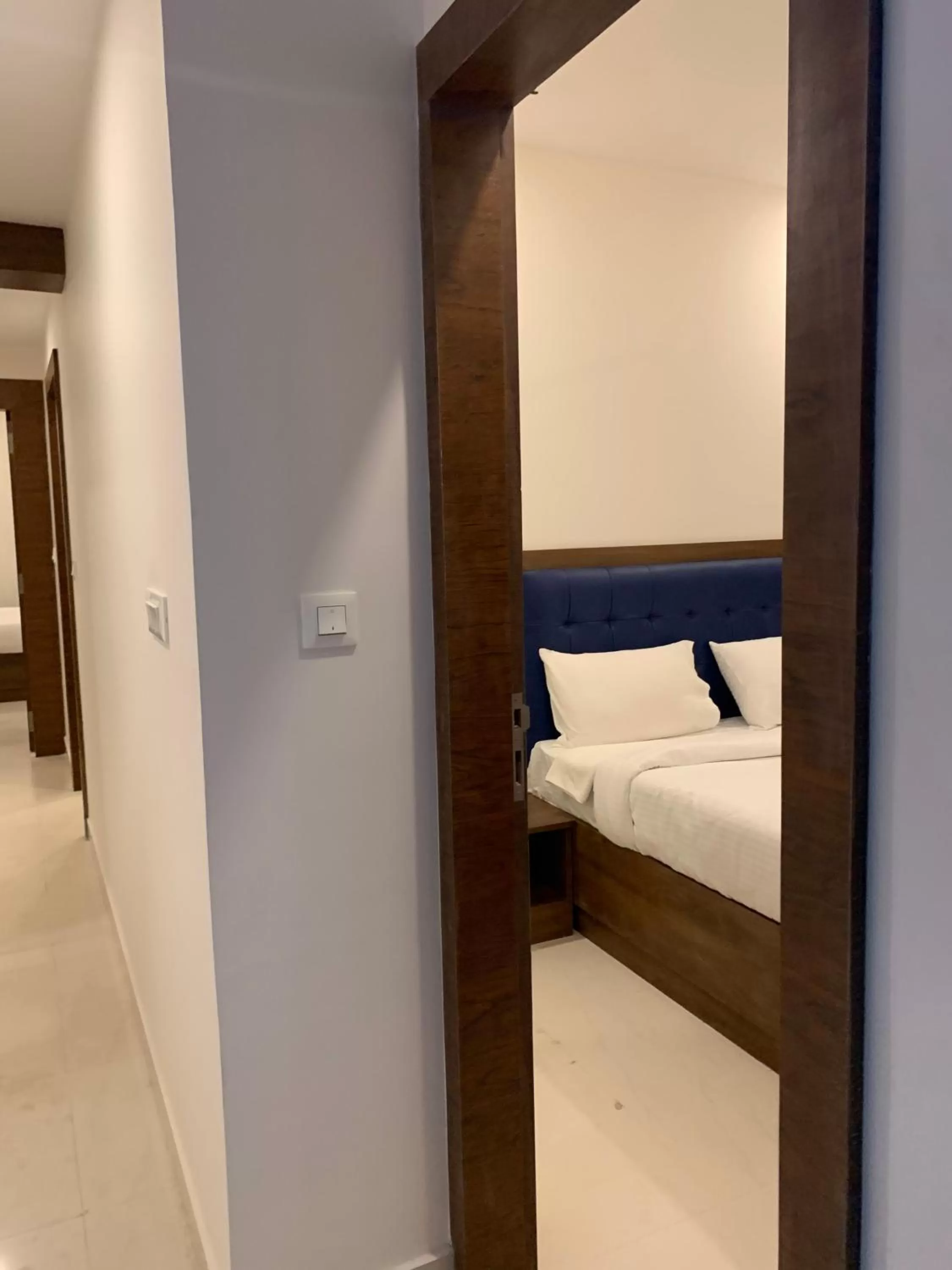 Property building, Bed in JN Guestline