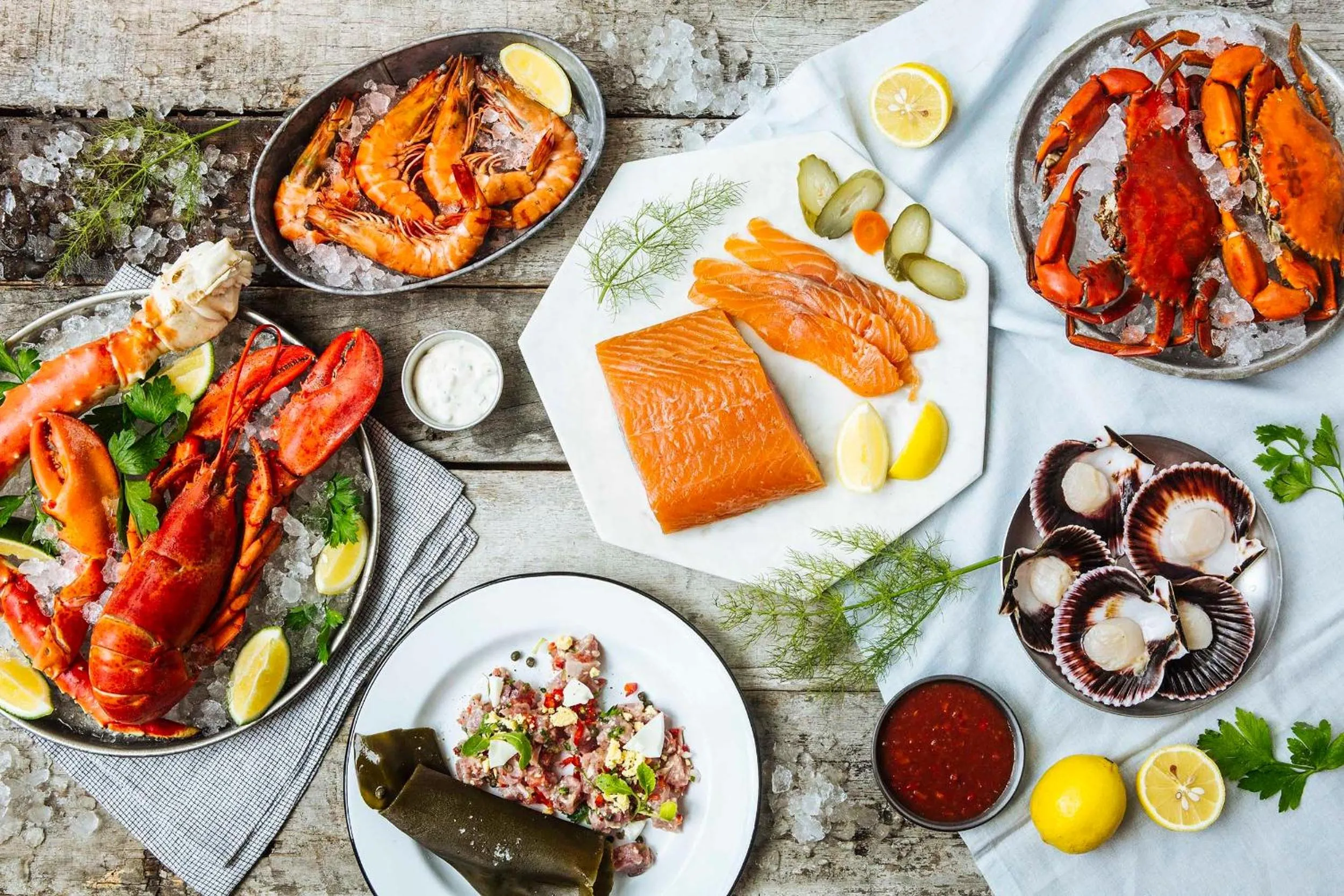 Restaurant/places to eat in Hotel Legend Boutique