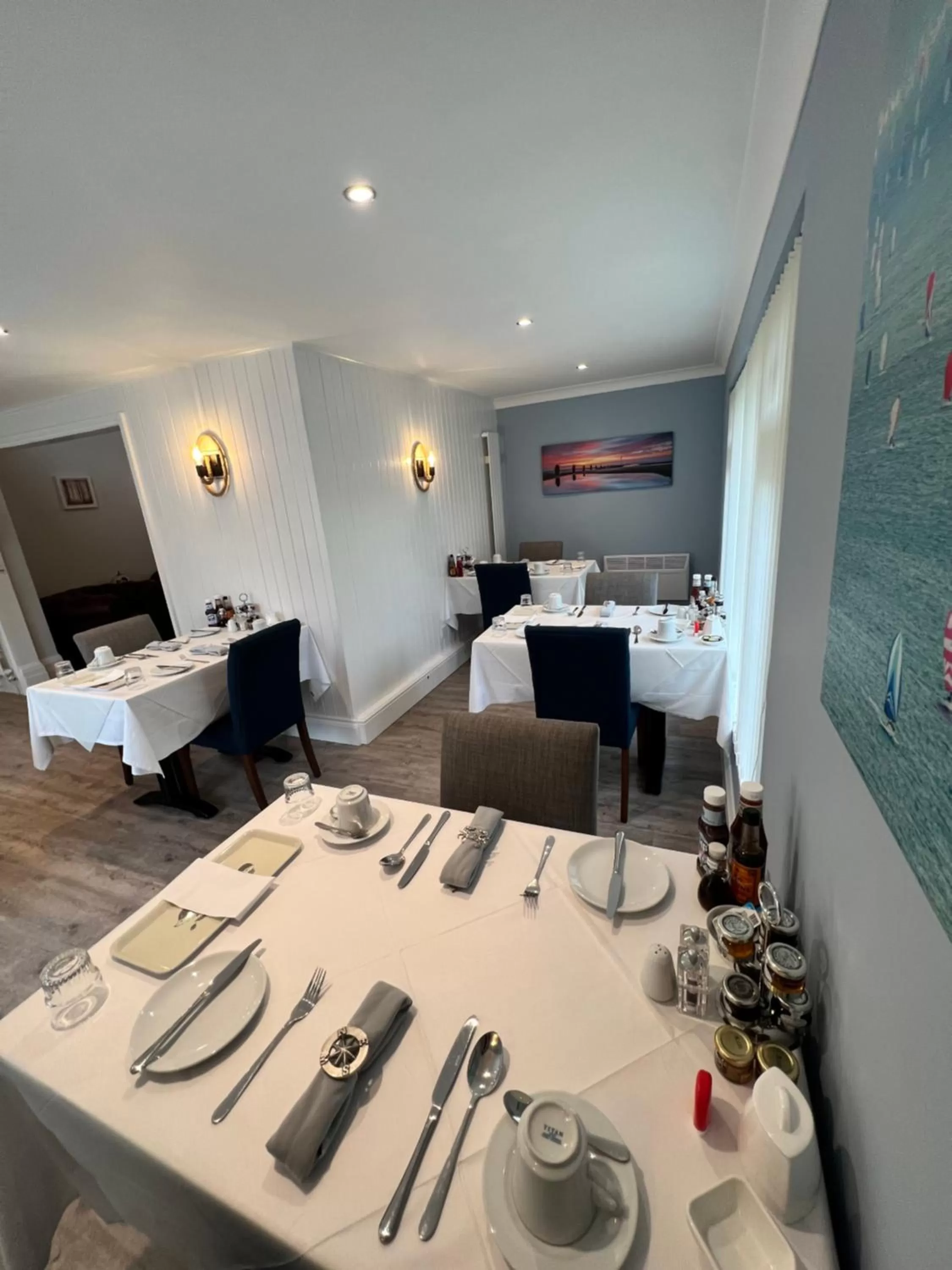 Restaurant/places to eat in Birkdale Guest House