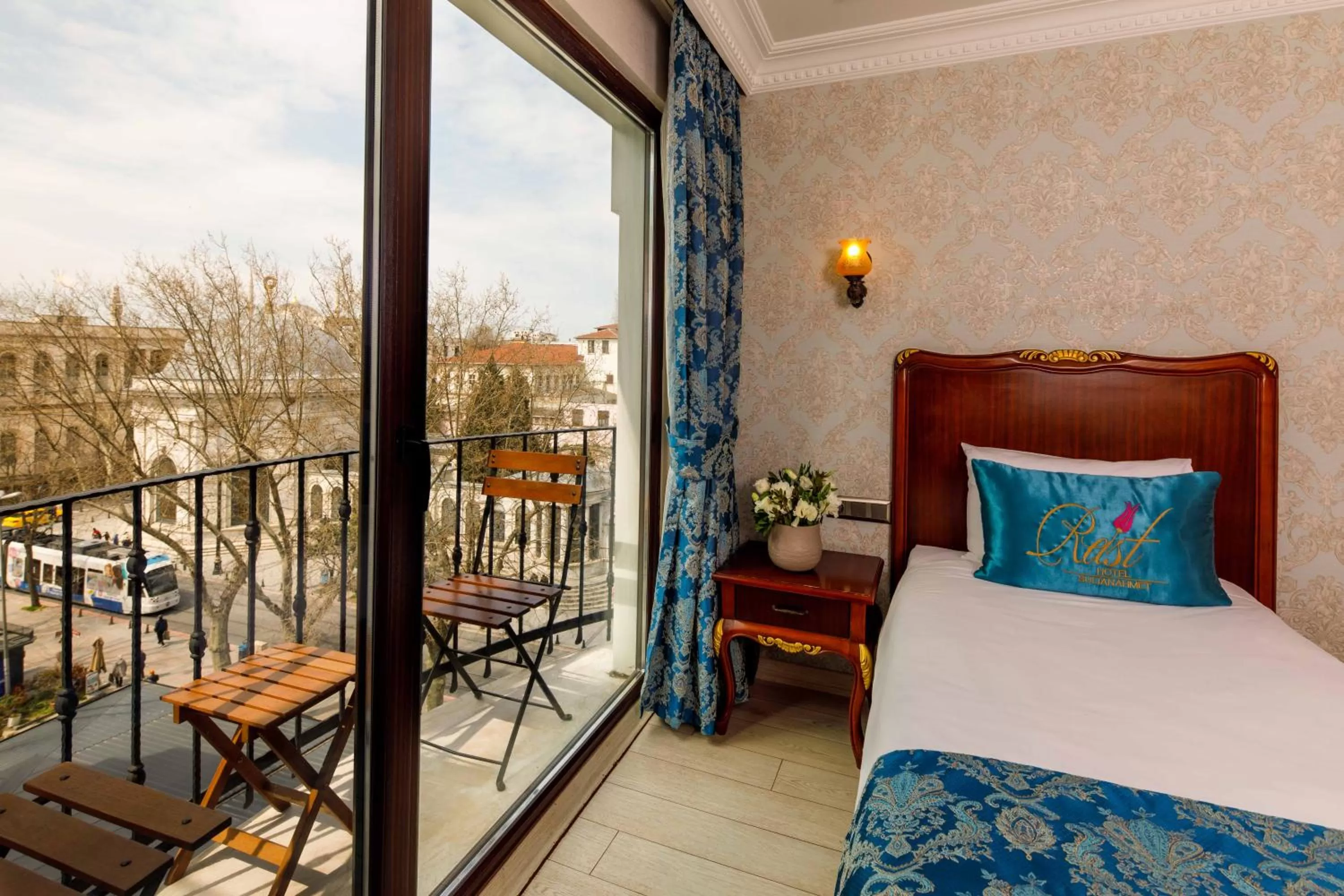 Massage, Bed in Rast Hotel Sultanahmet