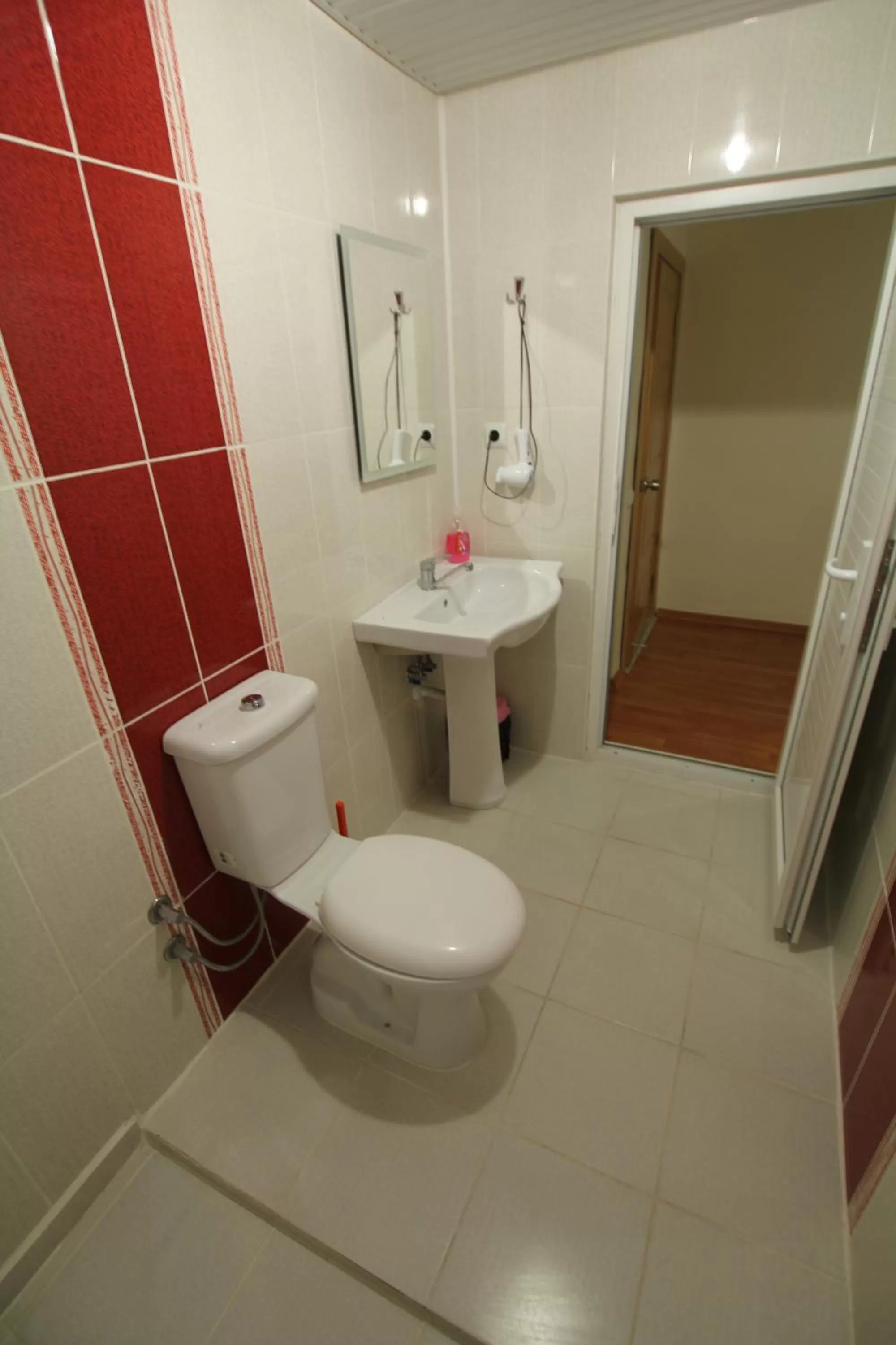 Bathroom in Köprücü Hotel